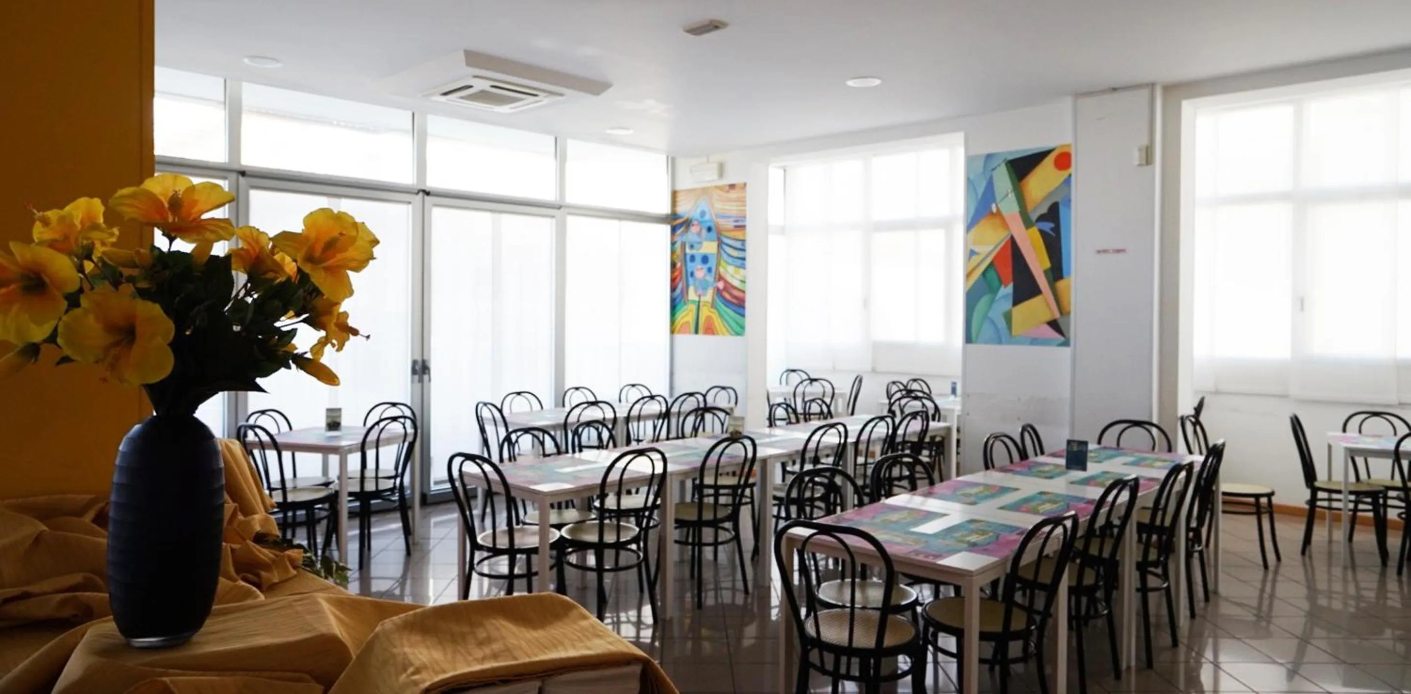 Lunch in Hotel Morfeo - Fun Hotel - NO FAMILY