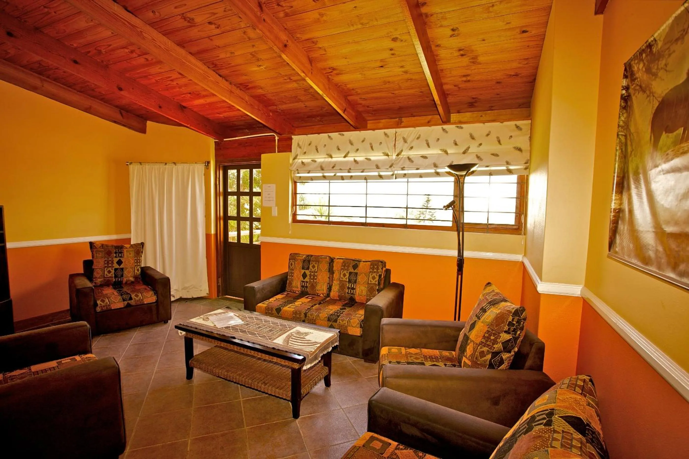 Living room in Sandcastle Apartments