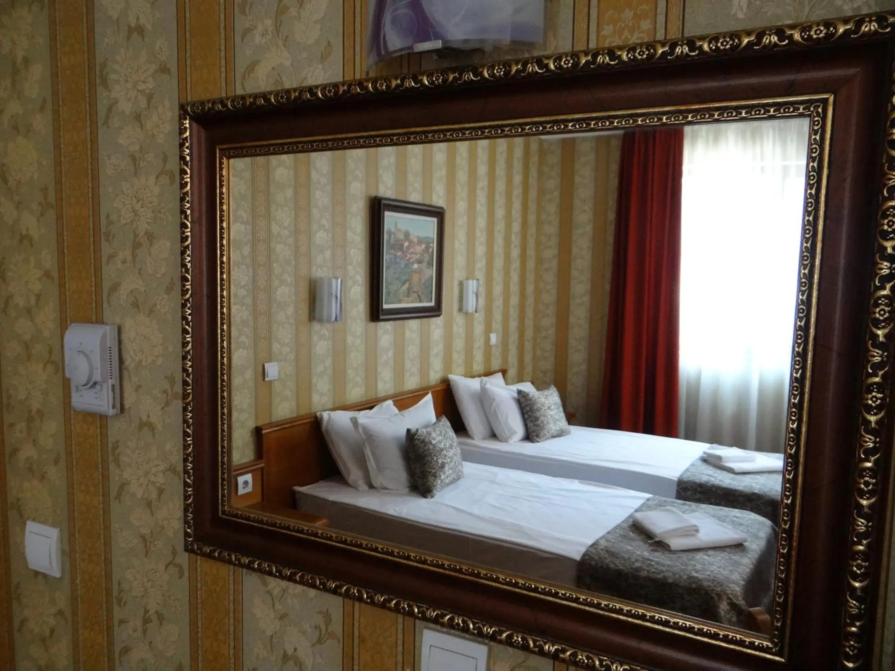 Single Room in Real Hotel Single Room in Real Hotel