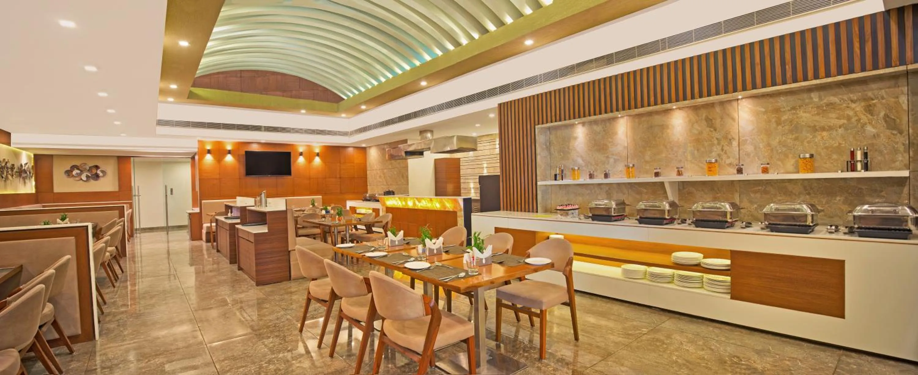 Restaurant/places to eat in Ginger Vadodara RCR