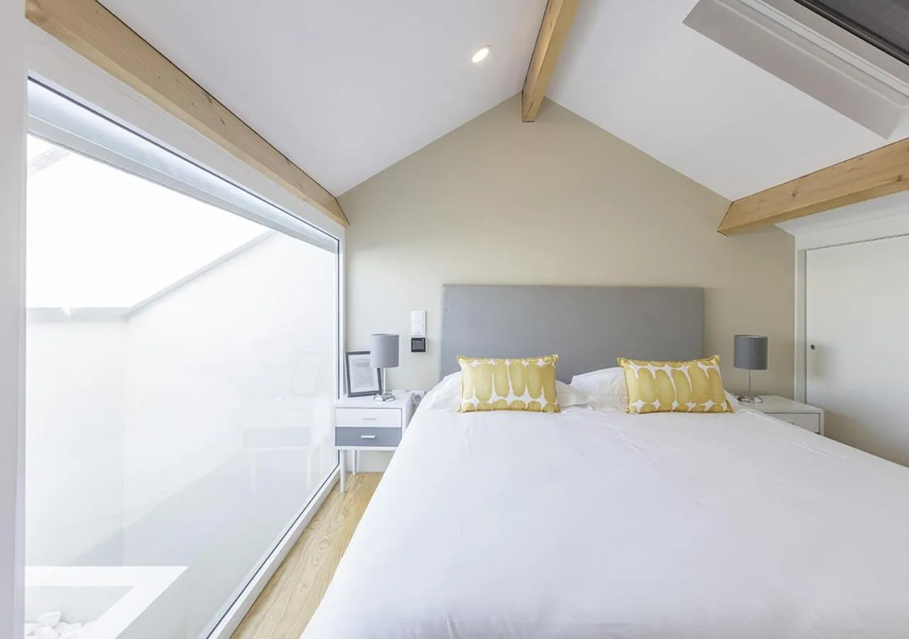 Bedroom, Bed in Mercado dos Poetas – Tourism Apartments