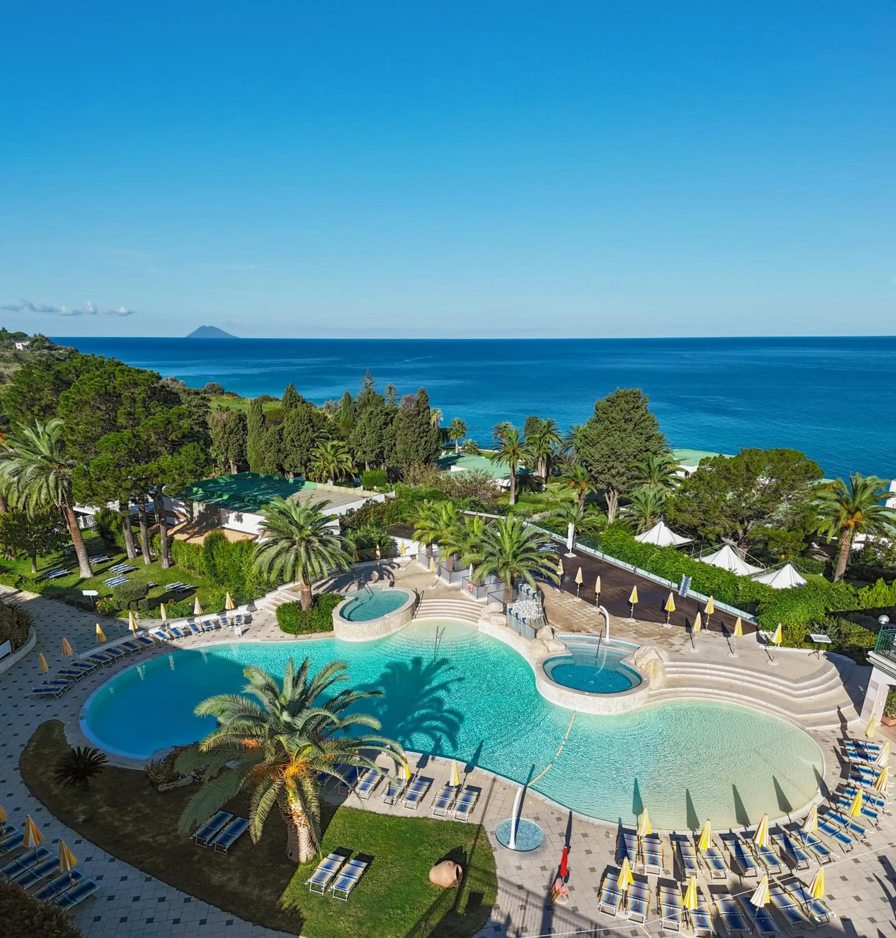 Bird's eye view in Aldiana Club Rocca Nettuno Calabria Bird's eye view in Aldiana Club Rocca Nettuno Calabria