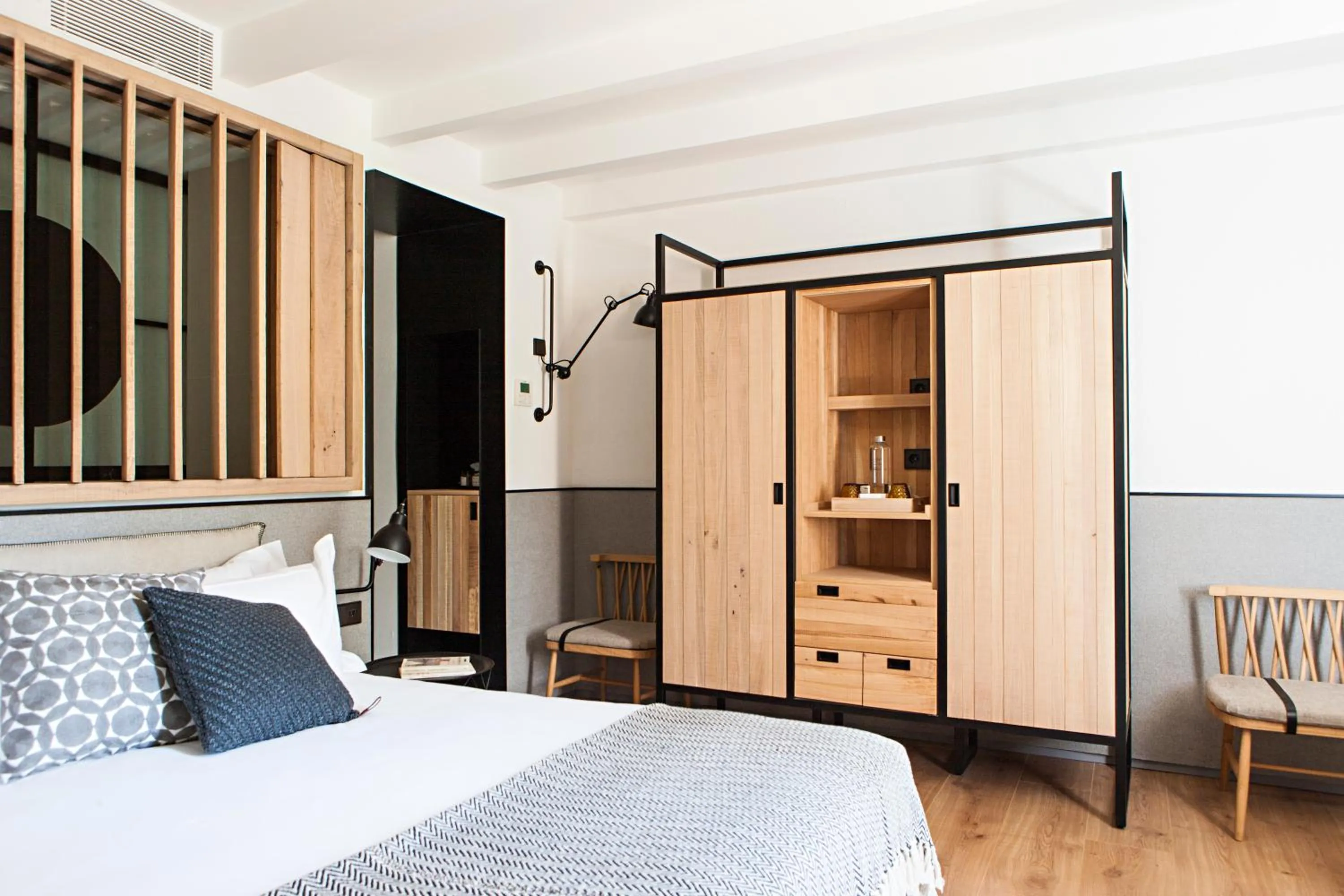 Photo of the whole room, Bed in Terra Dominicata - Hotel & Winery - Adults Only