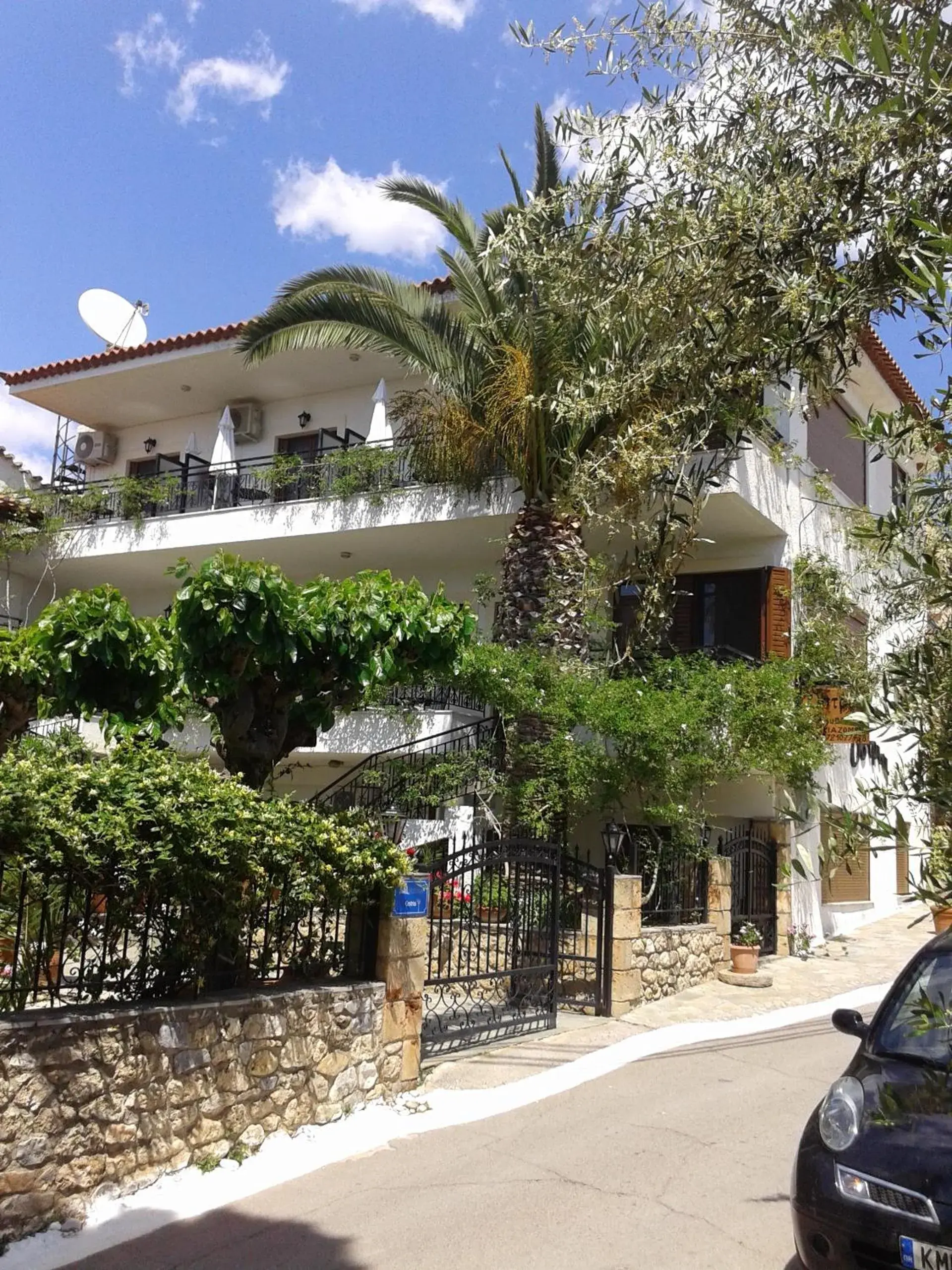 Ostria Maisonettes and Studios Ostria Maisonettes and Studios