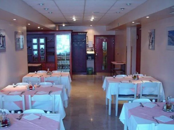 Restaurant/places to eat in Hotel Tabor