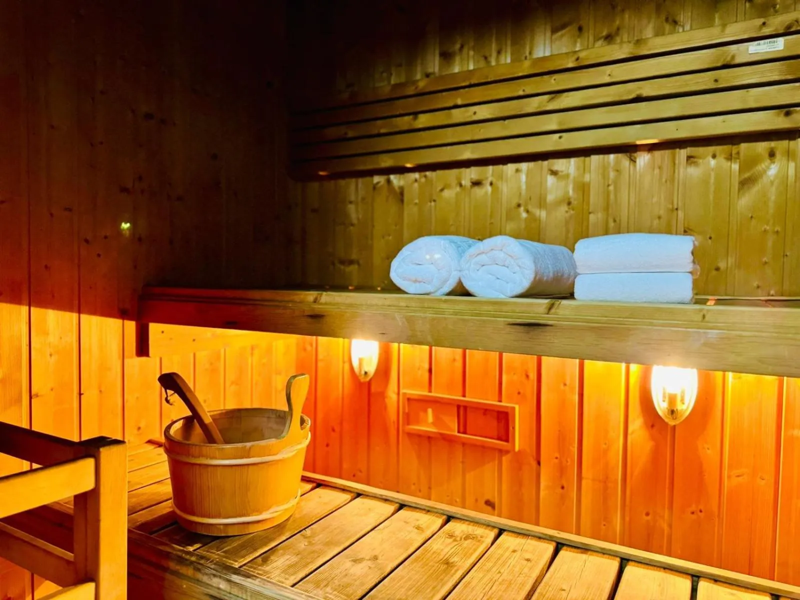 Sauna in Fortune Plaza Hotel, Dubai Airport