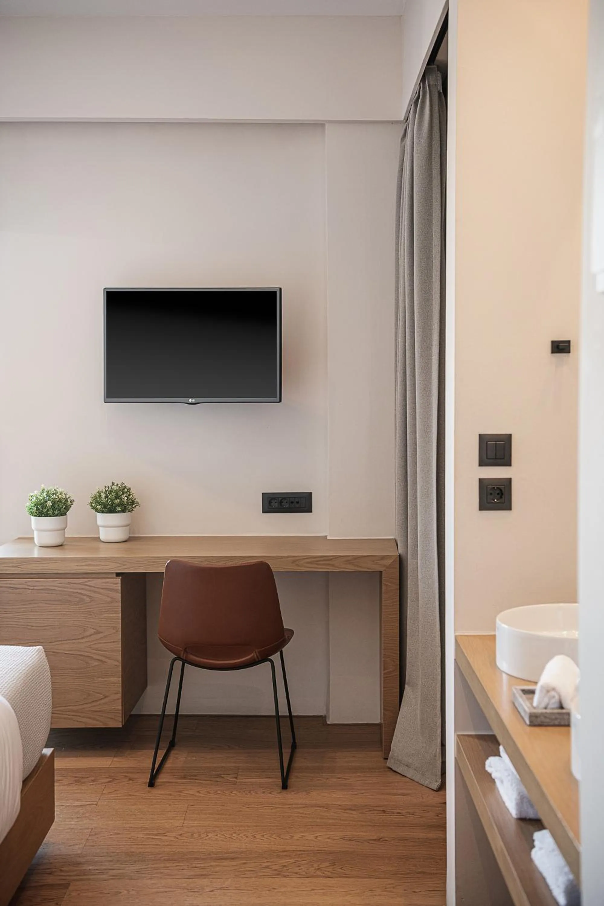 Theofilos City Hotel