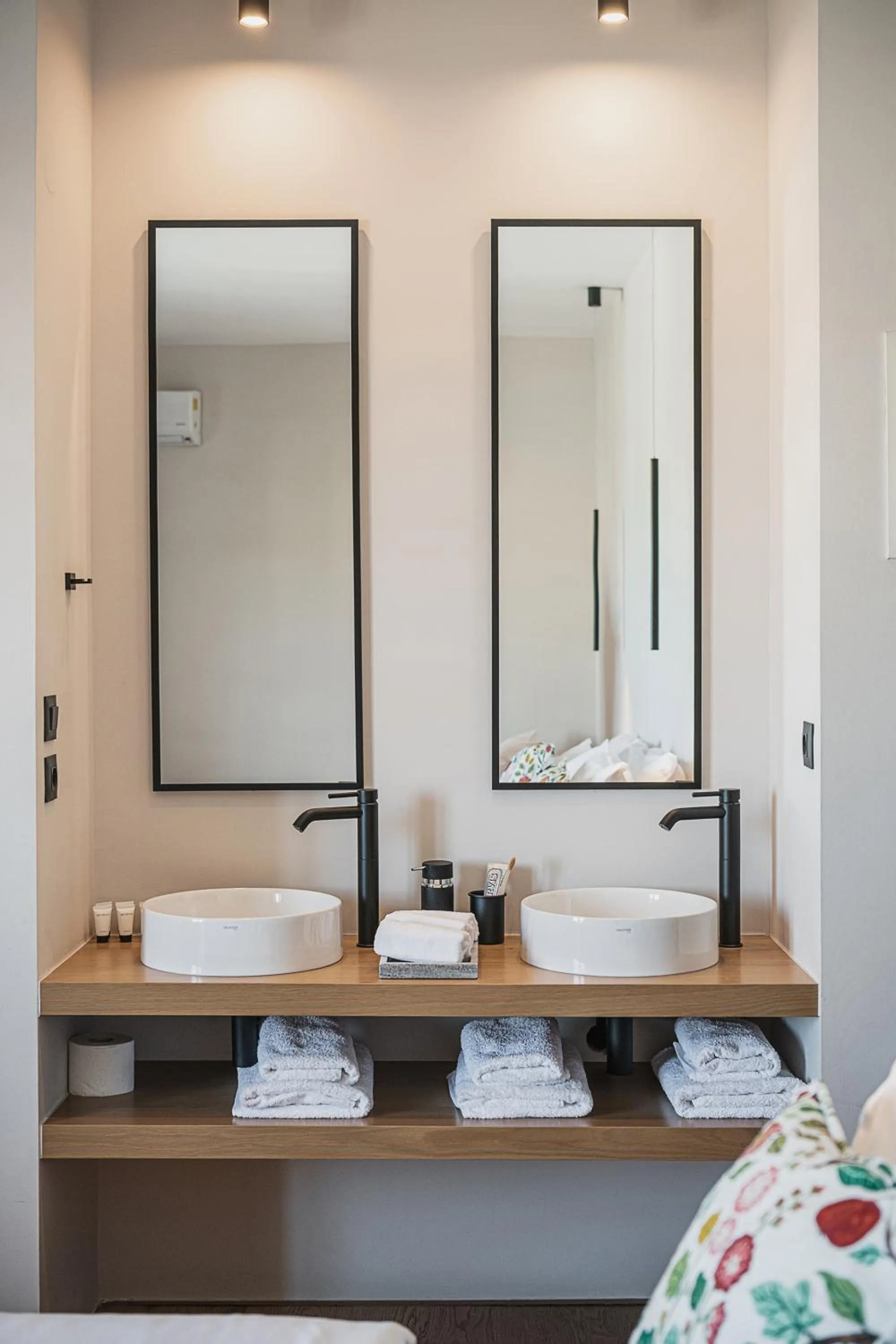 Theofilos City Hotel