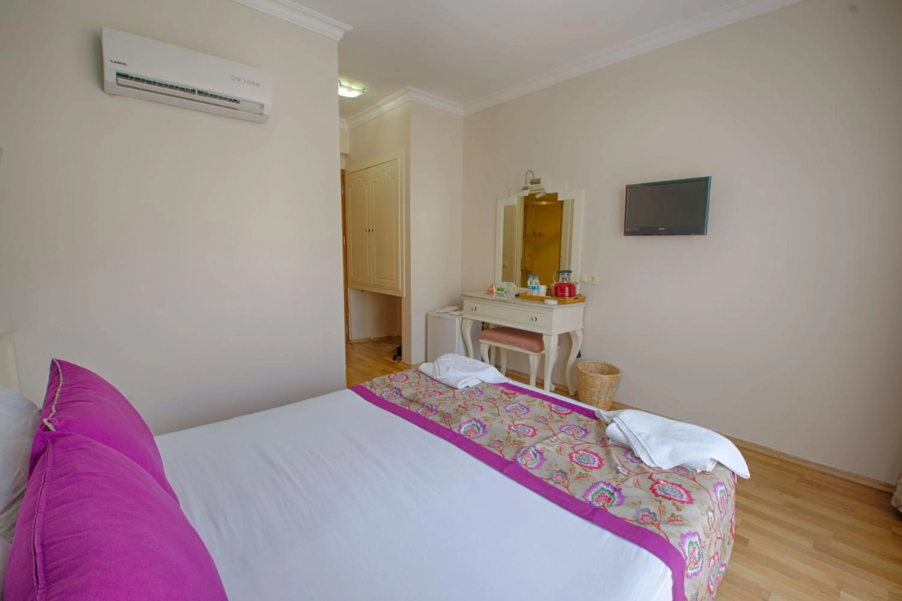 Bed in S3 Hotels Orange