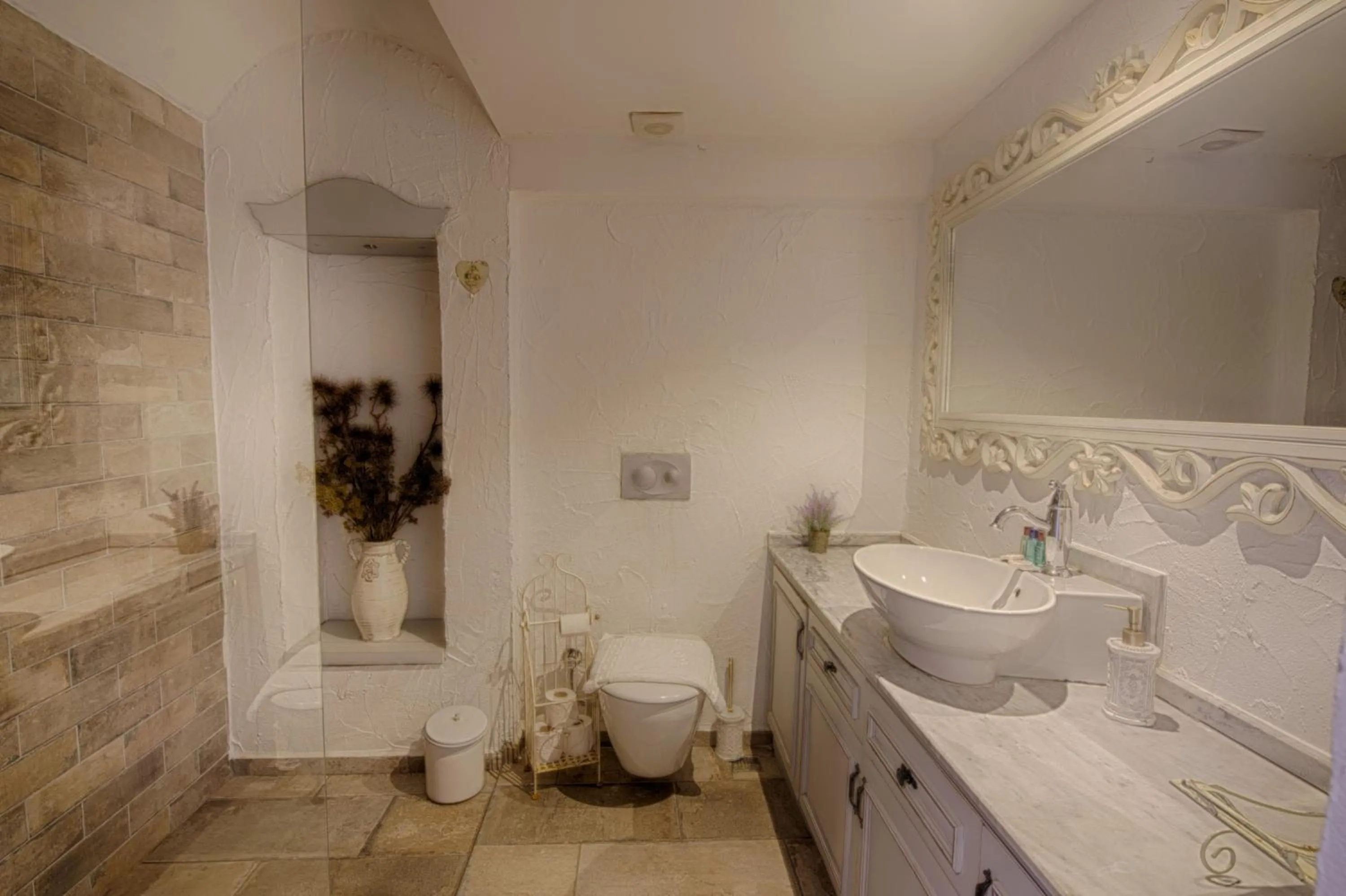 Bathroom in S3 Hotels Orange