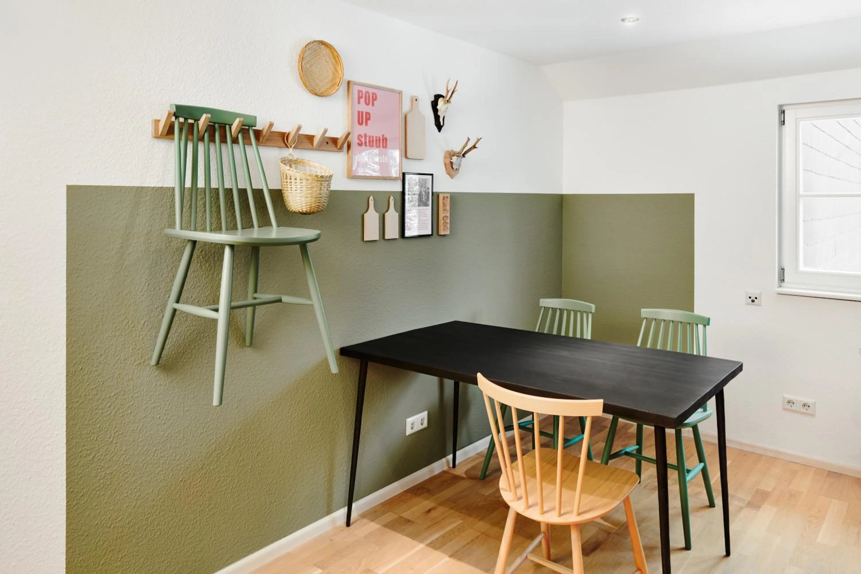 Seating area in pop-up stuub feldberg