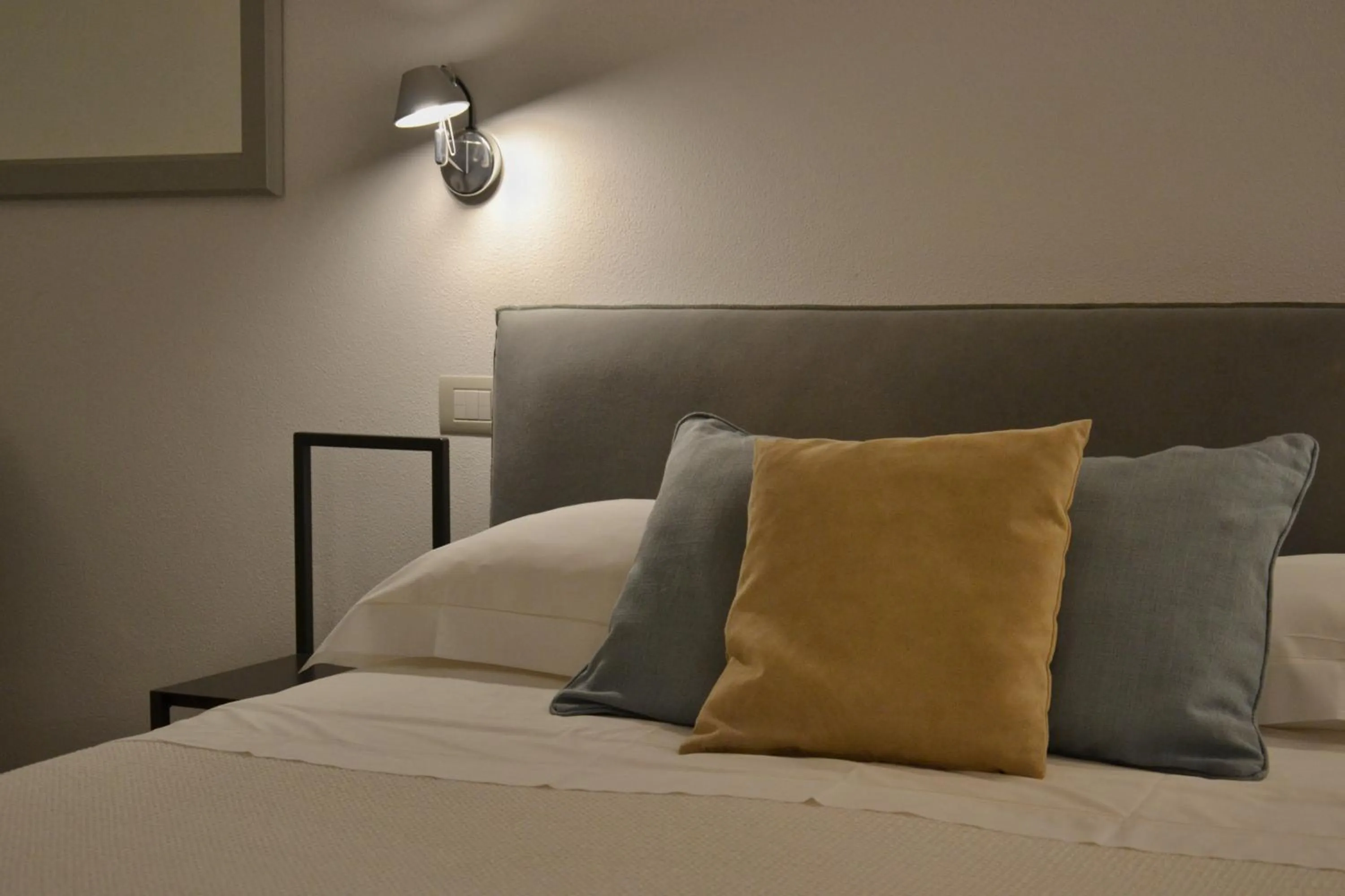 Decorative detail, Bed in Hotel Villa Elsa