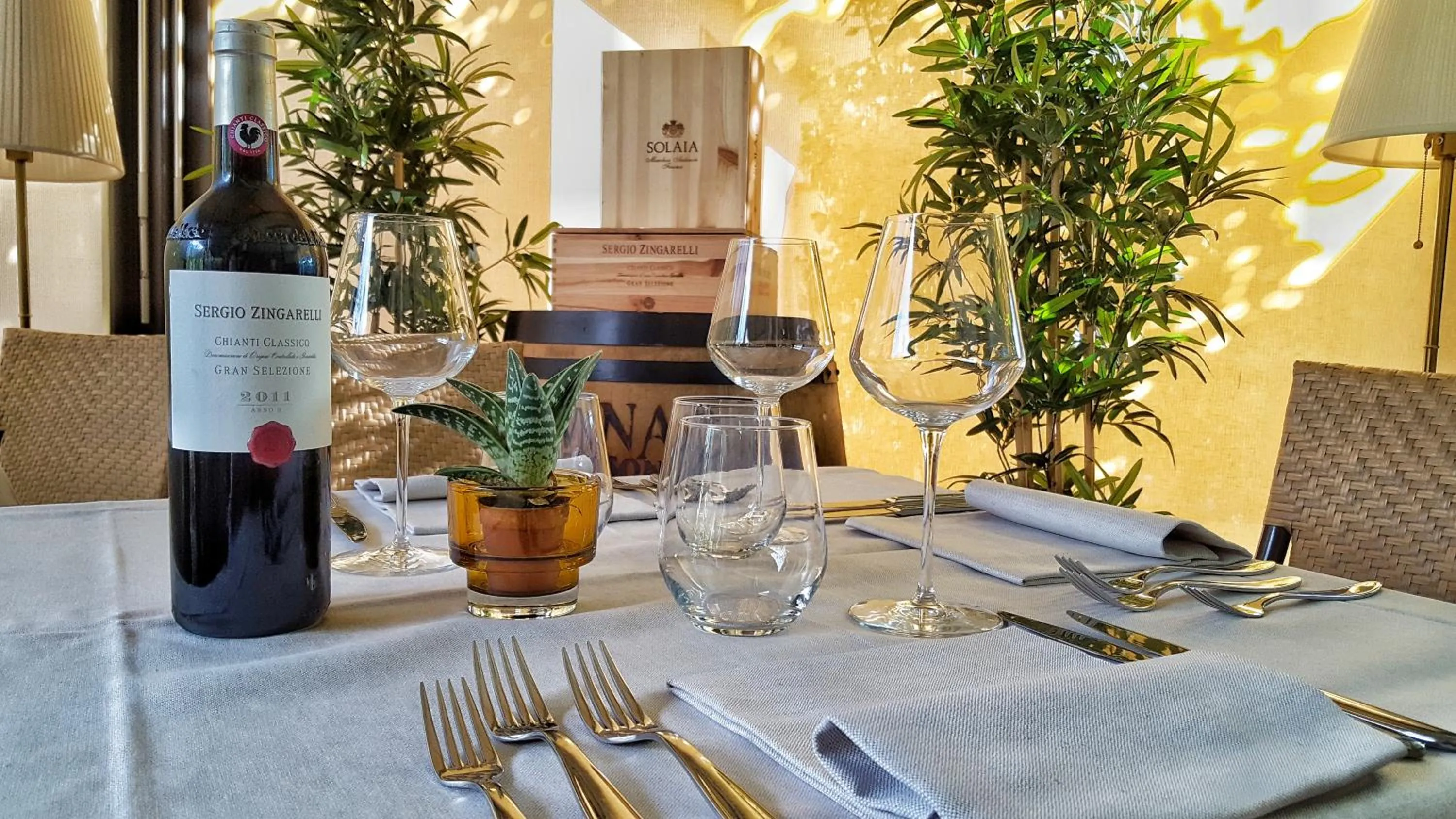 Logo/Certificate/Sign in Hotel Villa Elsa