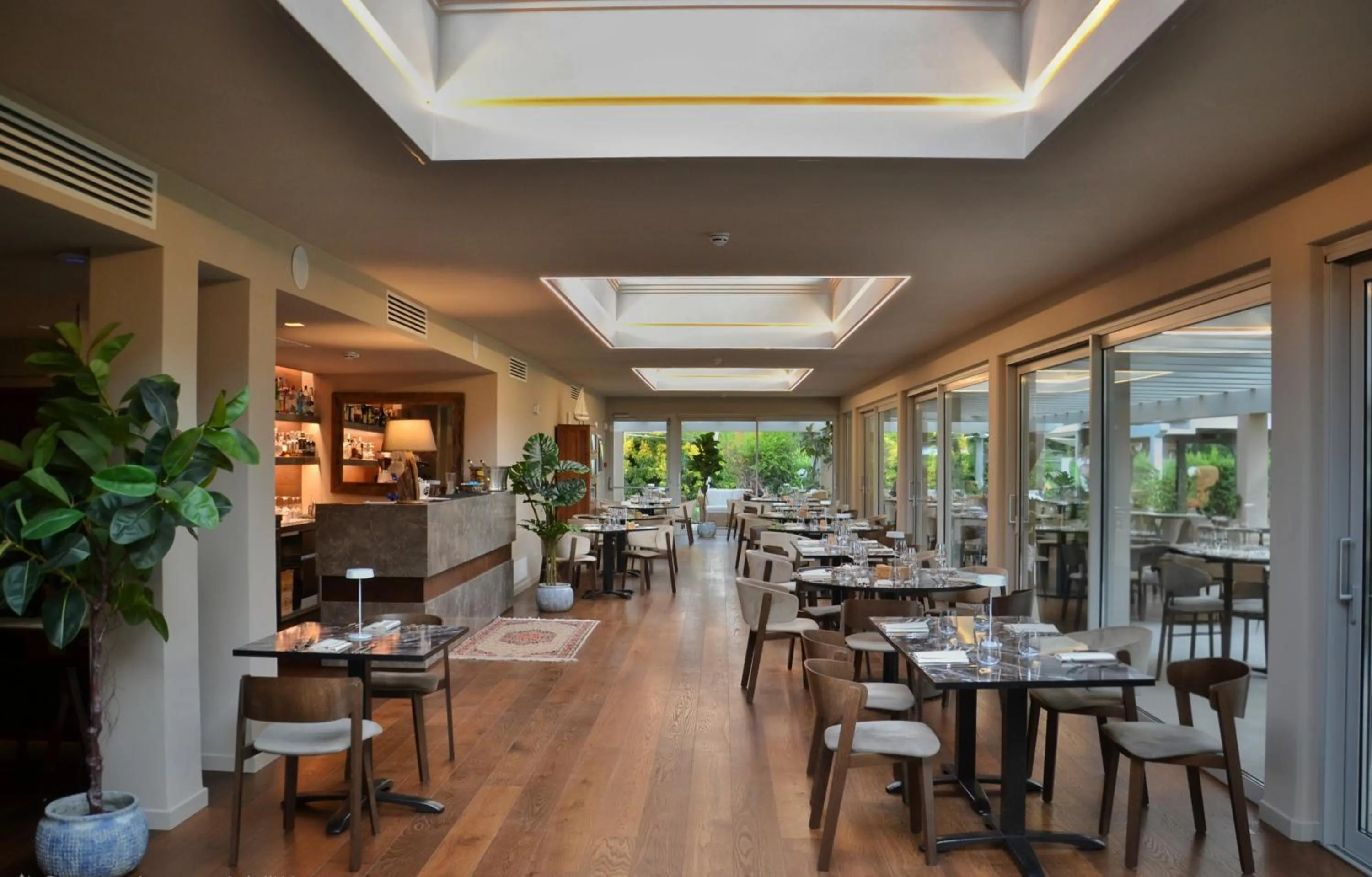 Restaurant/places to eat in Hotel Villa Elsa