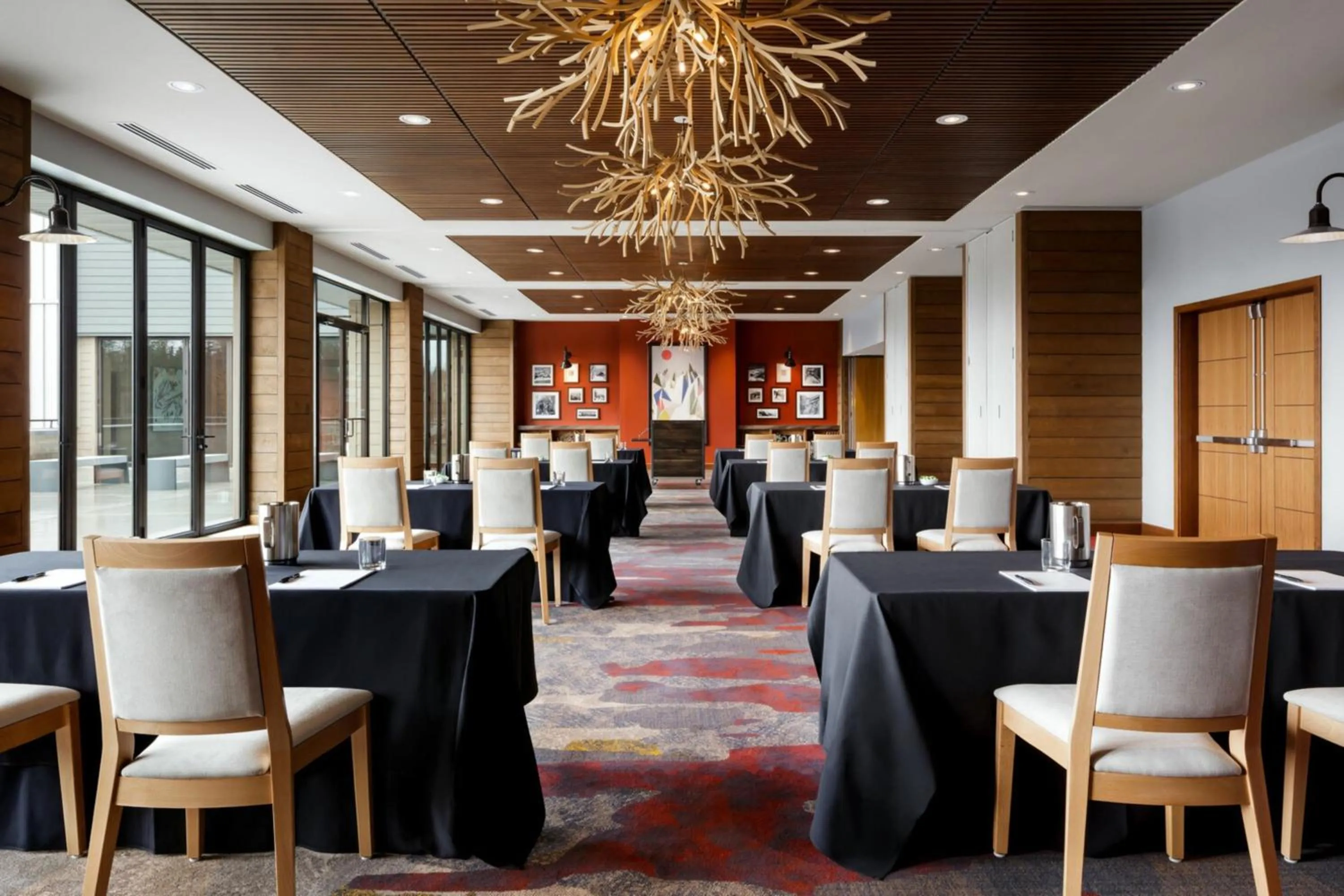 Meeting/conference room in The Josie Hotel, Autograph Collection