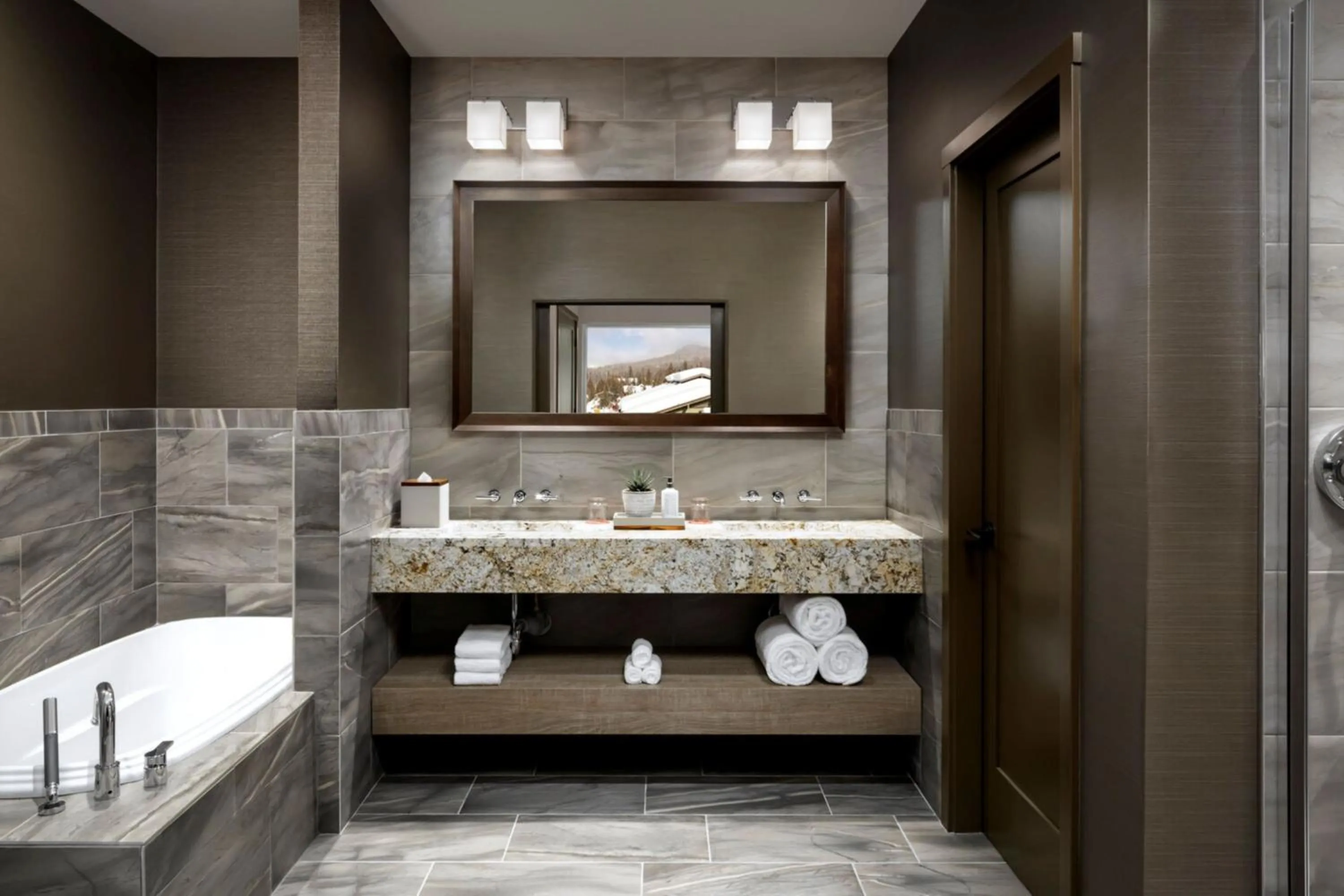 Bathroom in The Josie Hotel, Autograph Collection