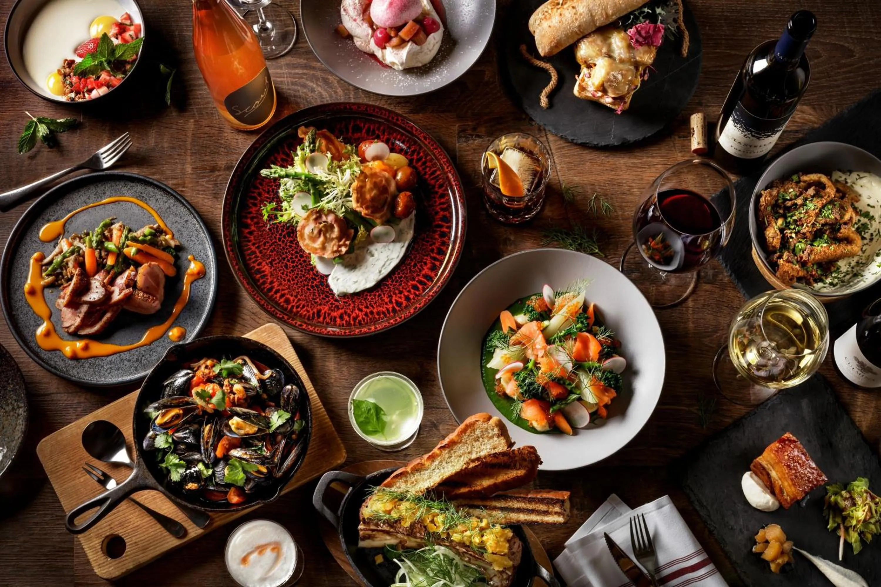 Restaurant/places to eat in The Josie Hotel, Autograph Collection