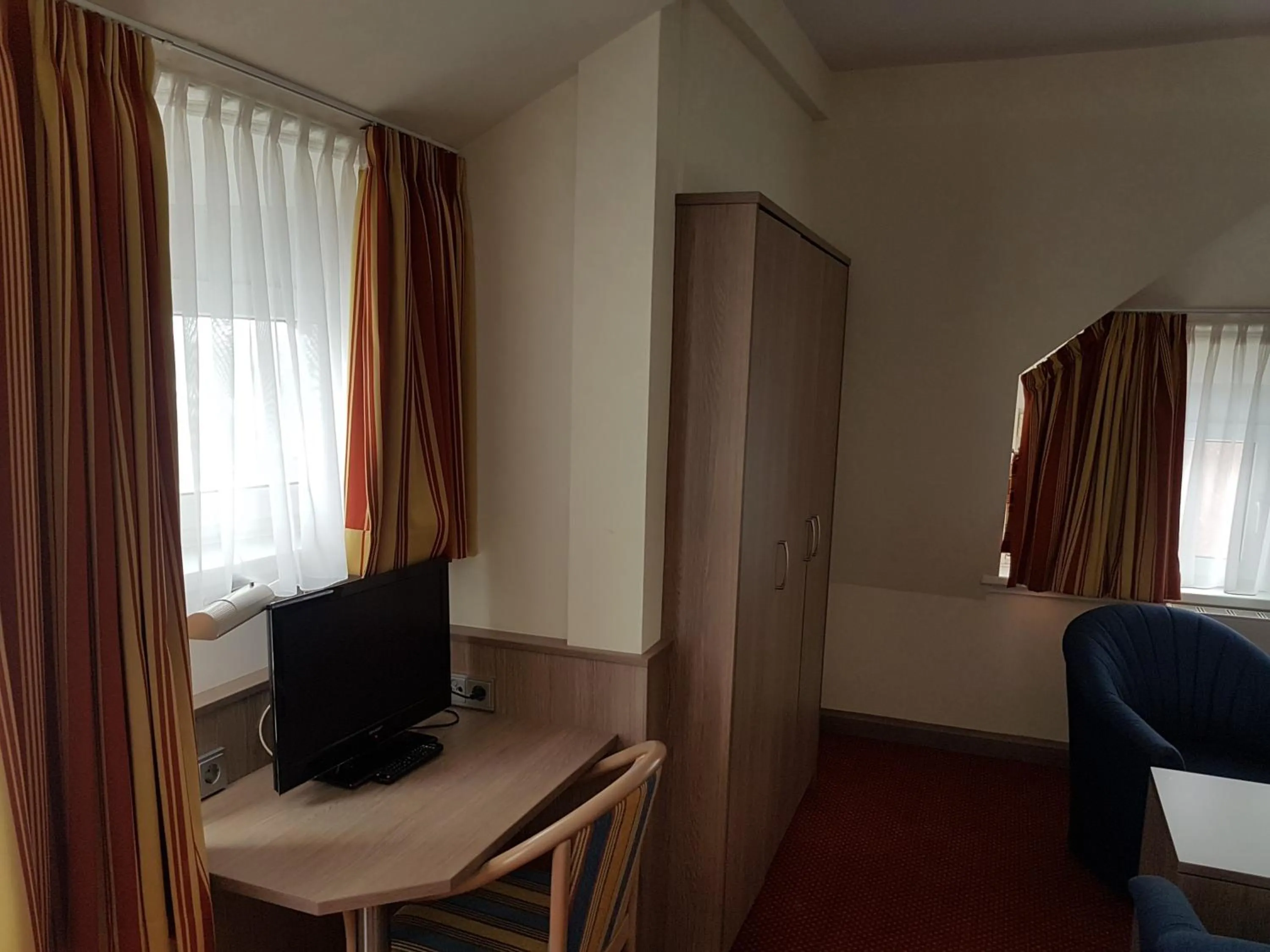 Photo of the whole room in Mediterran