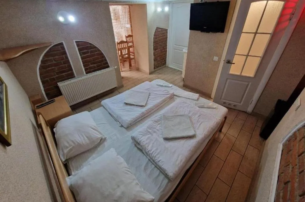 Sun Hotel