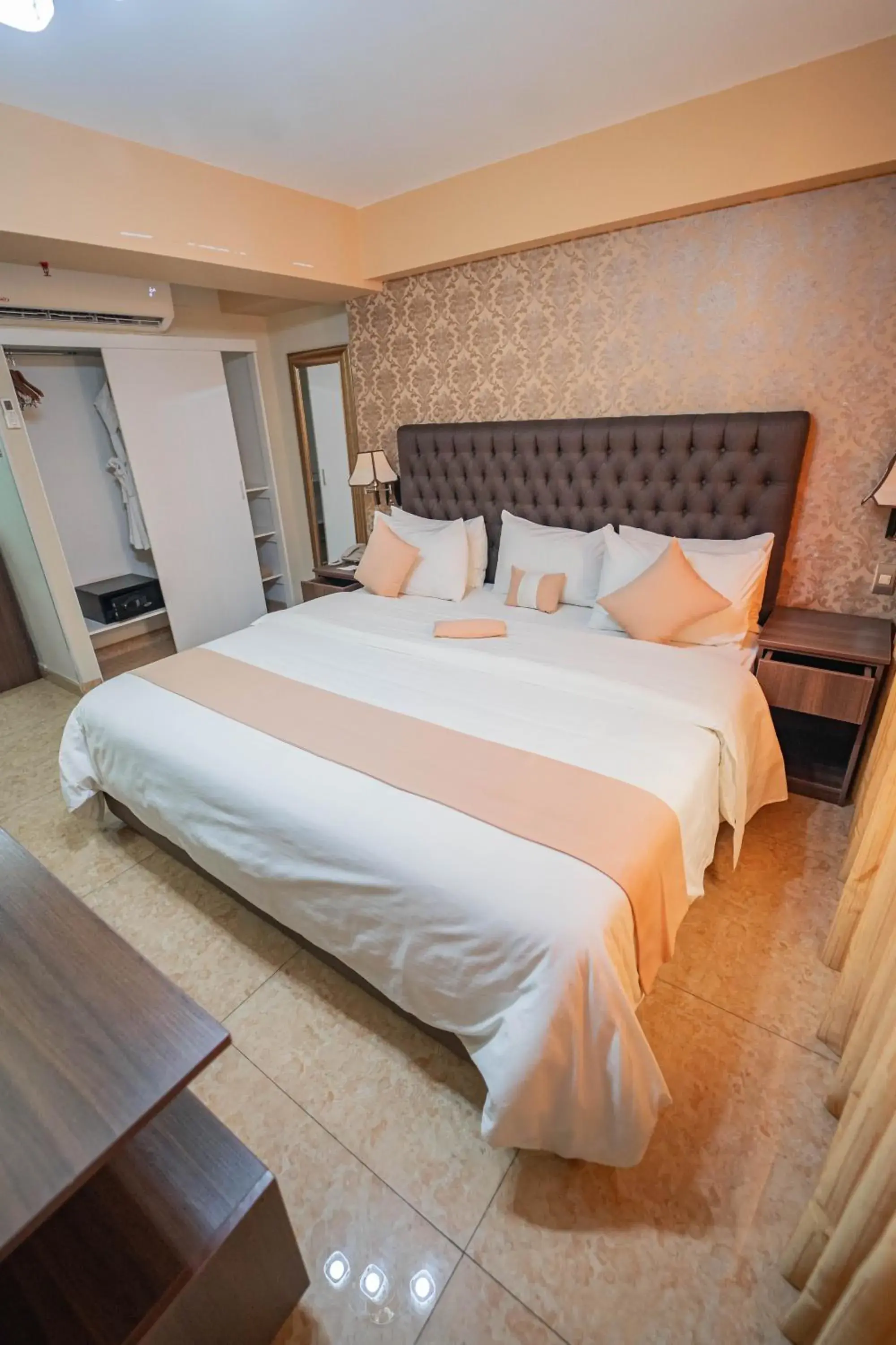 Junior Suite in Gran Recreo Hotel - Trujillo - Perú Junior Suite in Gran Recreo Hotel - Trujillo - Perú