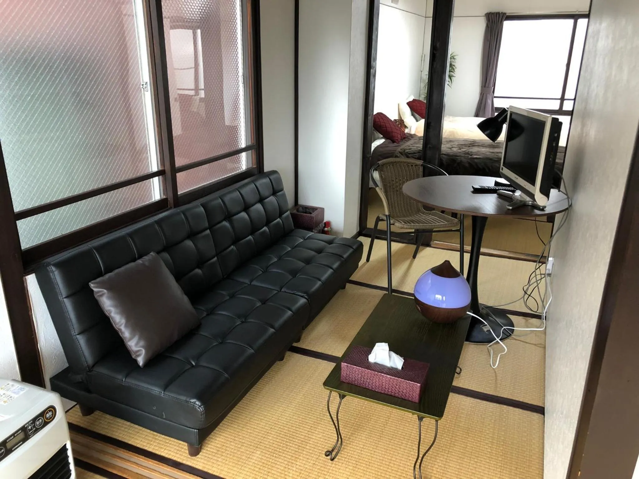 Communal lounge/ TV room in Cool-Residence OTARU