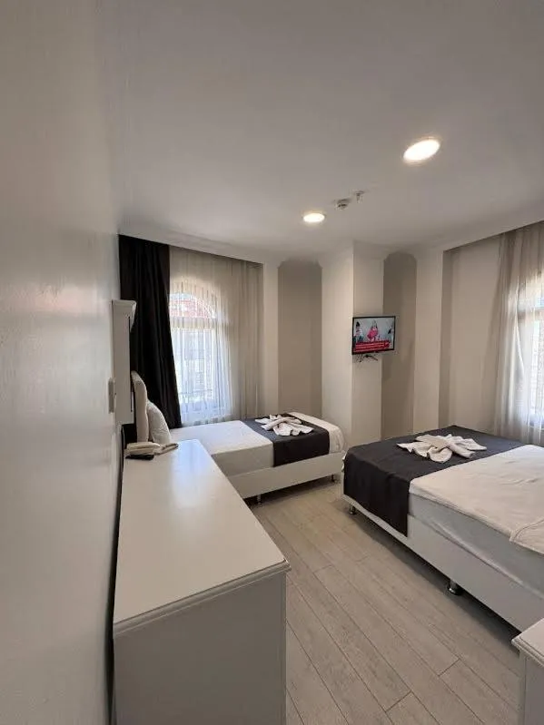 Ens Hotel