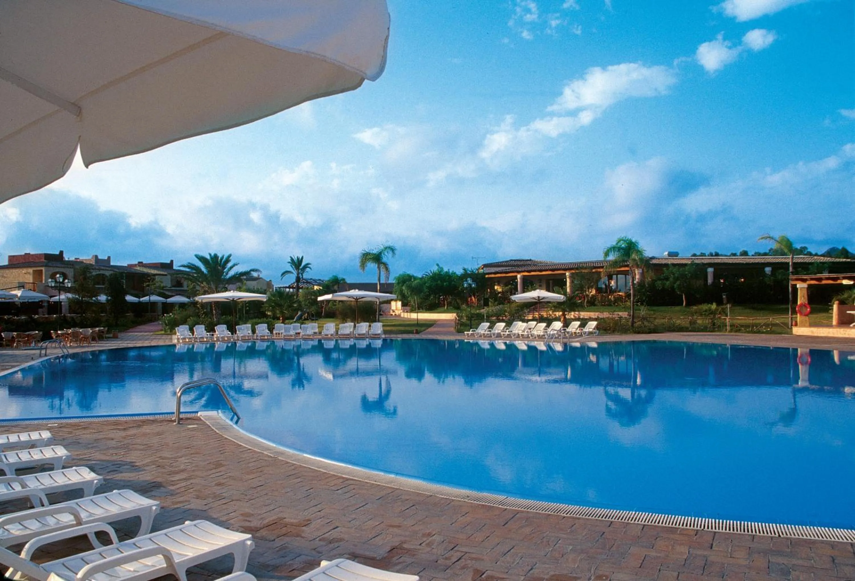 Swimming pool in iGV Club Santagiusta