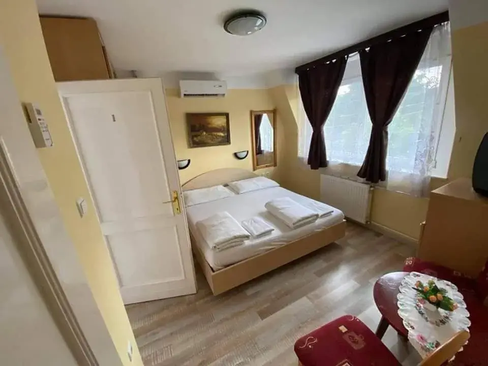 Standard Double Room in Haus Liberty Standard Double Room in Haus Liberty