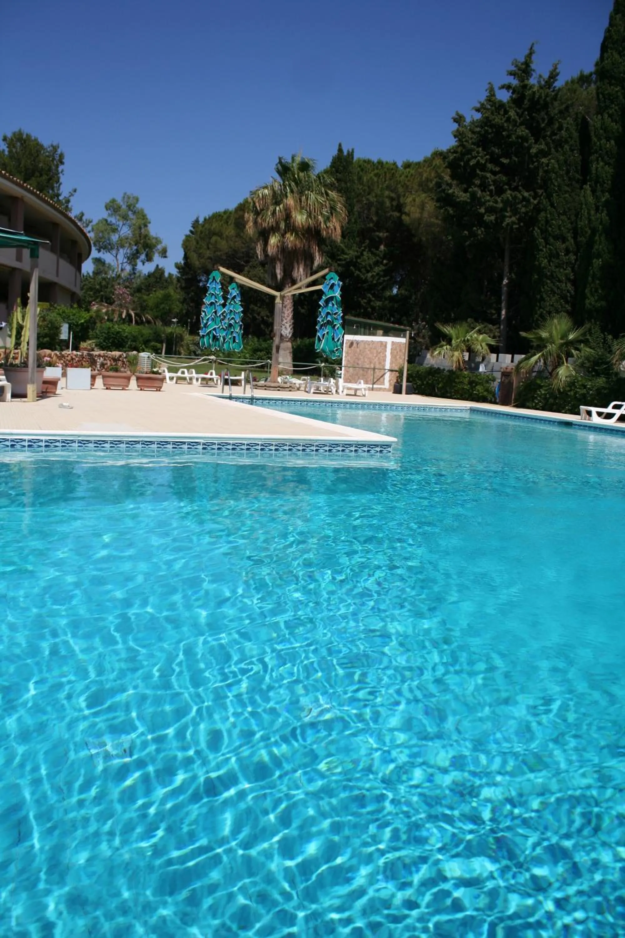 Pool view in Verdemare Sardegna Uno