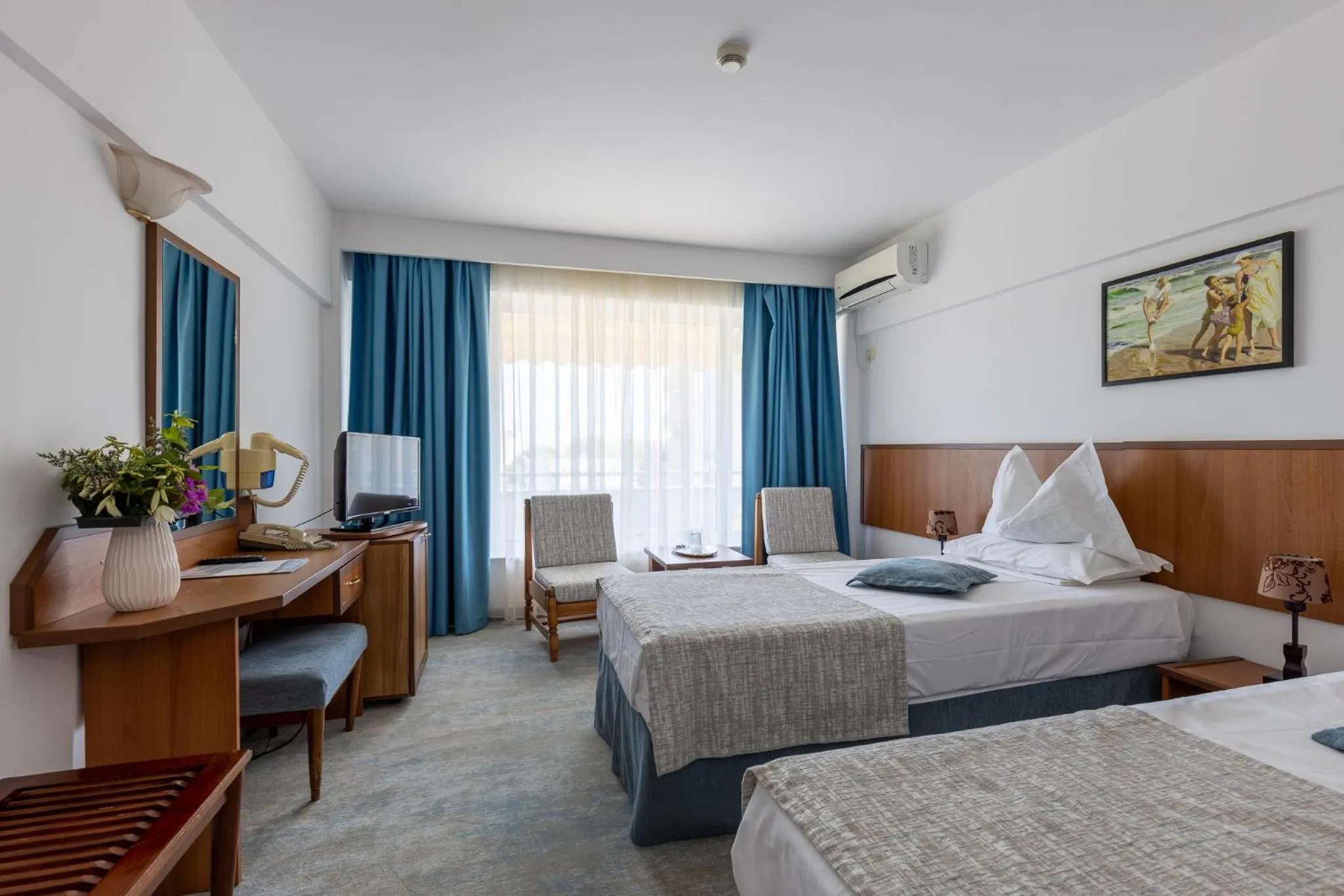 Twin Room in Hotel Condor