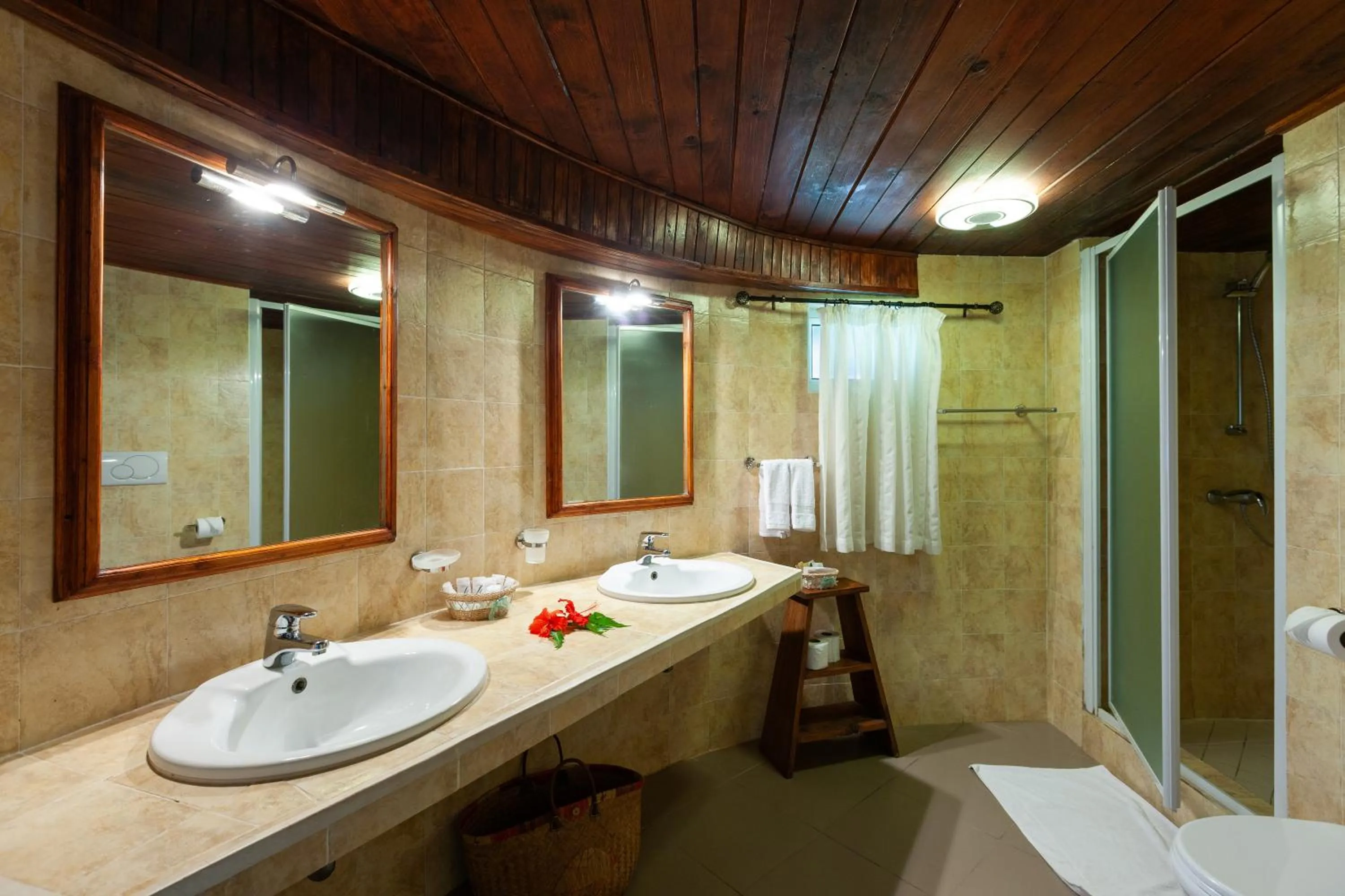 Hotel Cote d'or Lodge