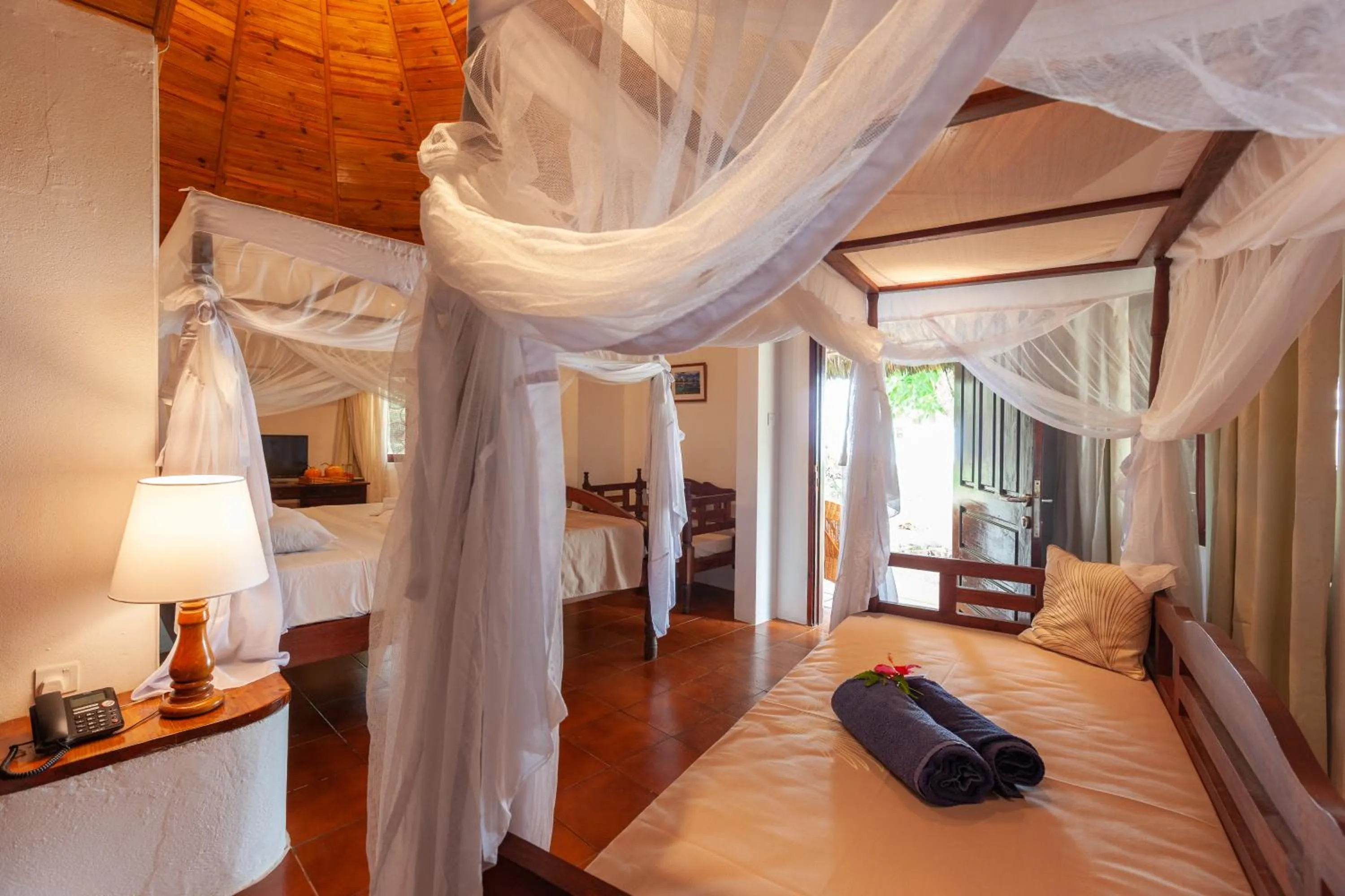 Bed in Hotel Cote d'or Lodge