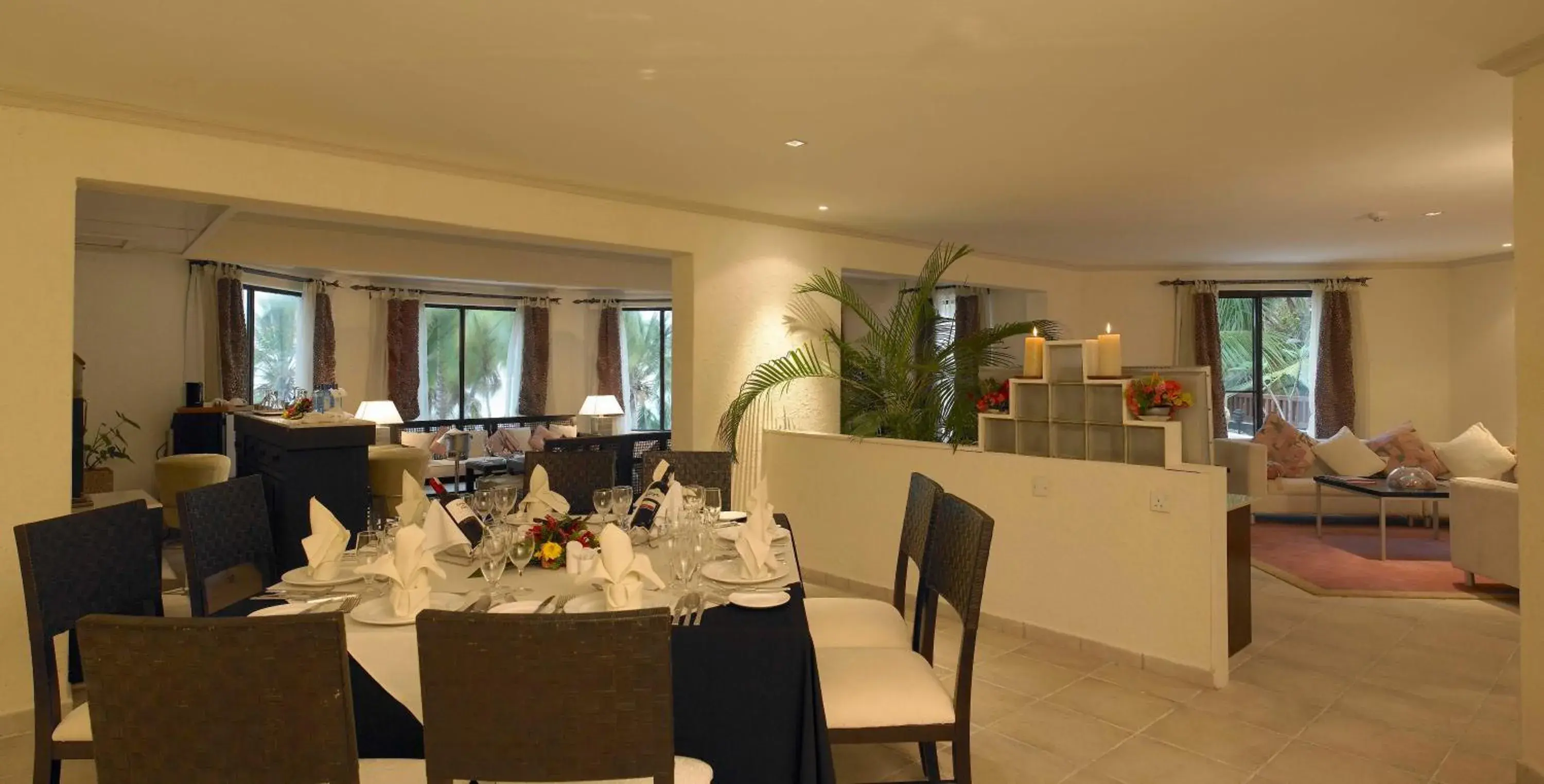 Restaurant/places to eat in Diani Reef Beach Resort & Spa - Your Beachfront Bliss Awaits Restaurant/places to eat in Diani Reef Beach Resort & Spa - Your Beachfront Bliss Awaits