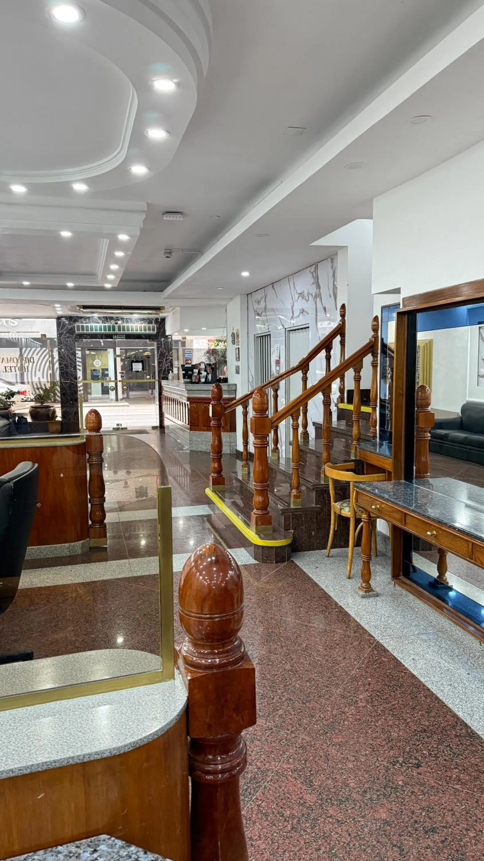 Diplomat Hotel