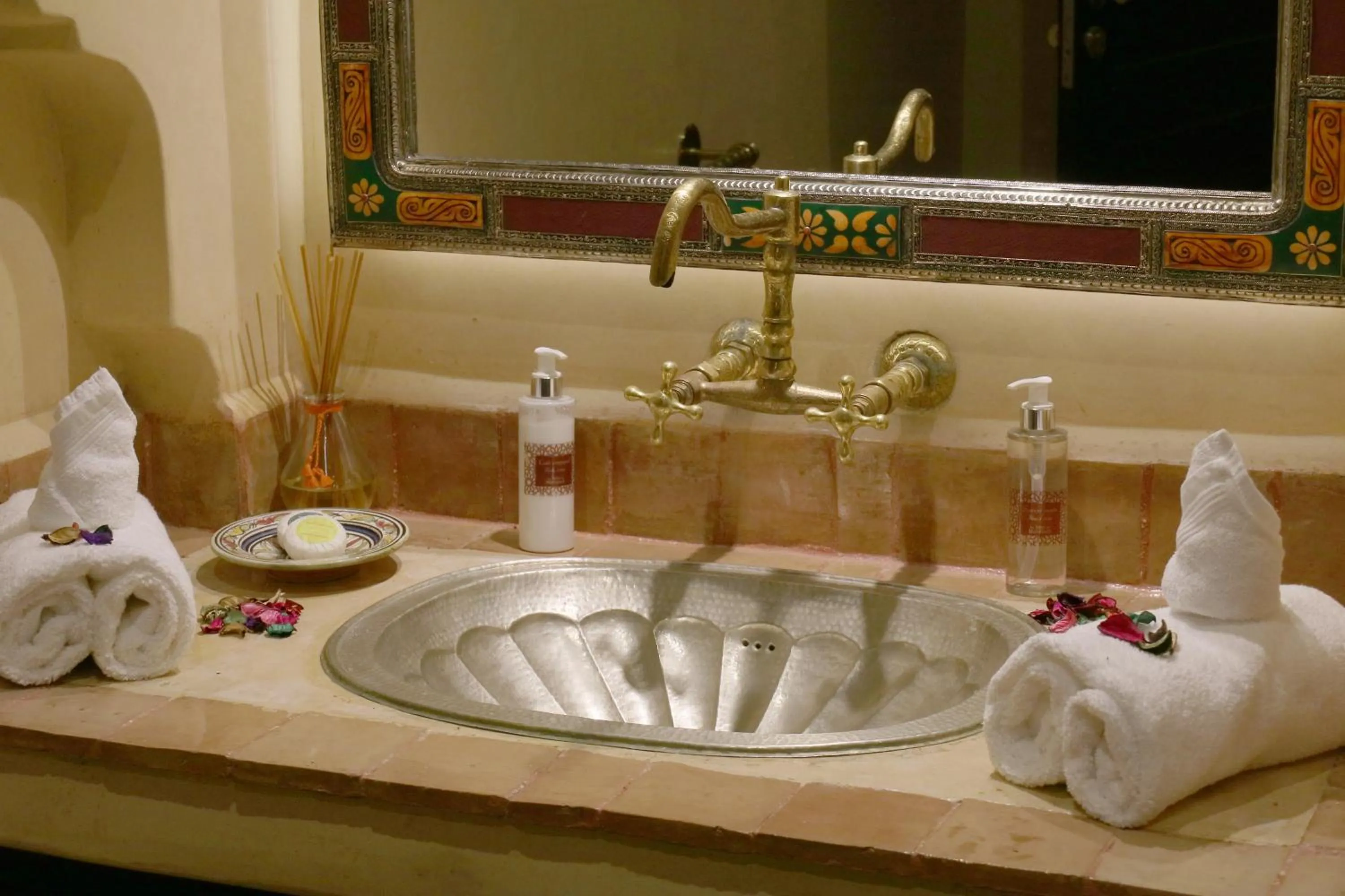 Bathroom in Riad Omara al Kasbah