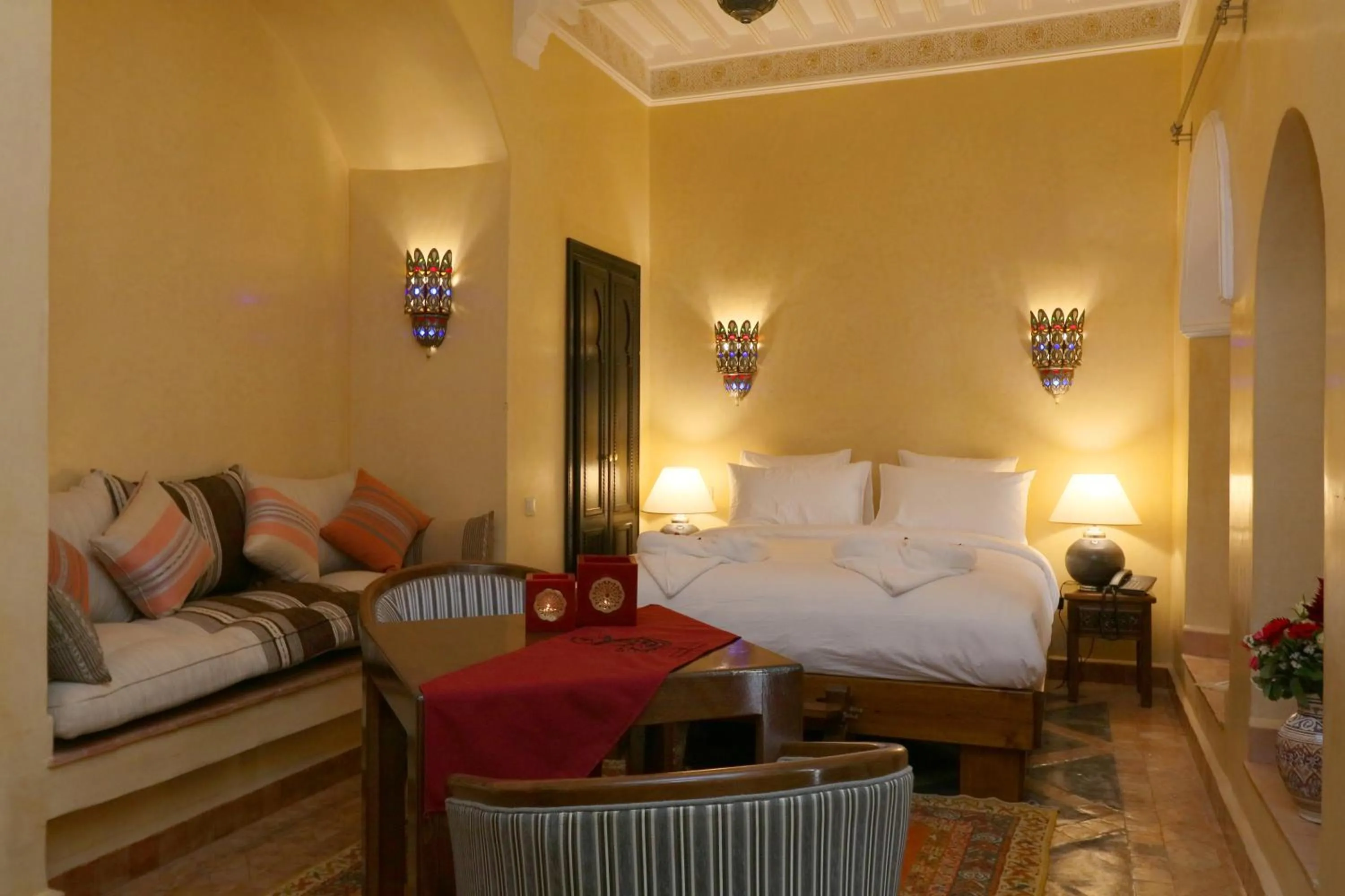 Photo of the whole room, Bed in Riad Omara al Kasbah