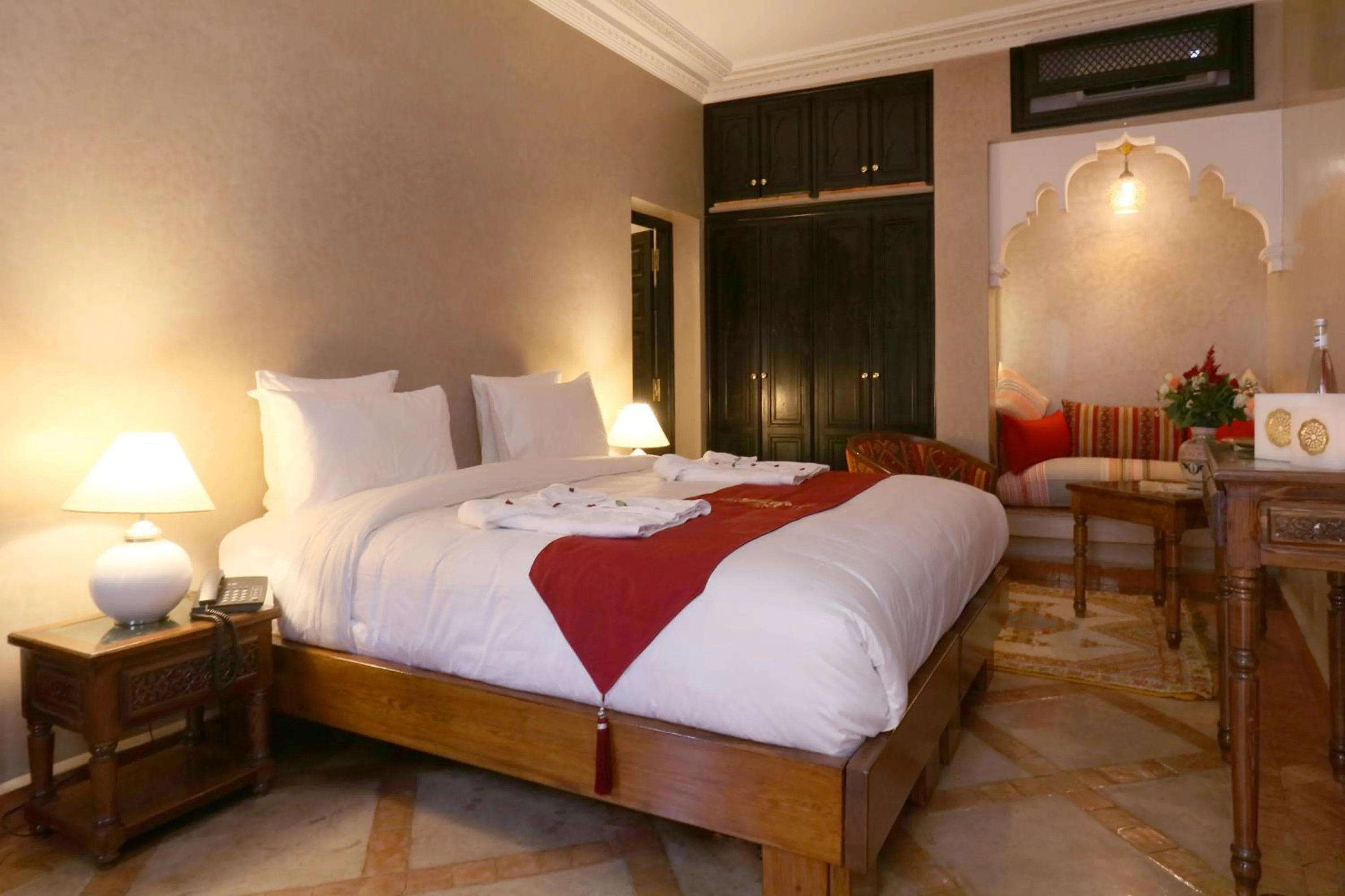 Bed in Riad Omara al Kasbah