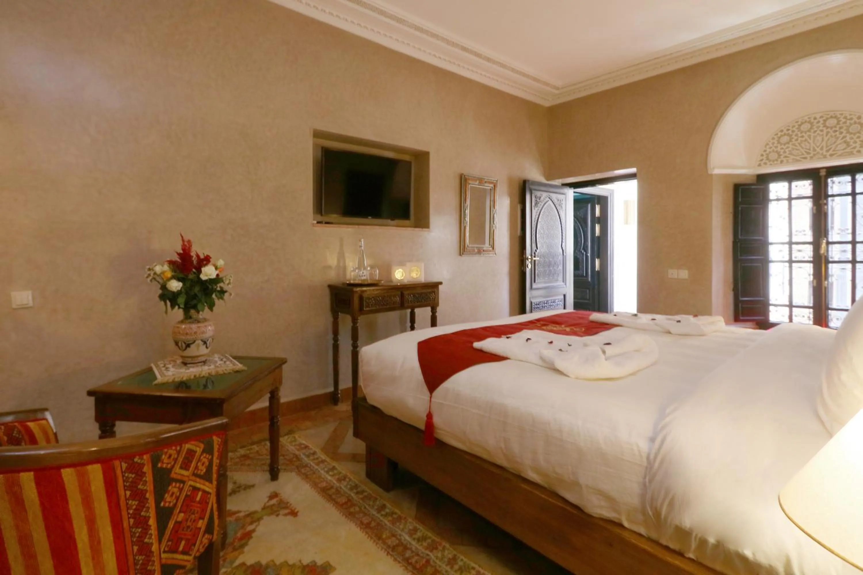 Bed in Riad Omara al Kasbah