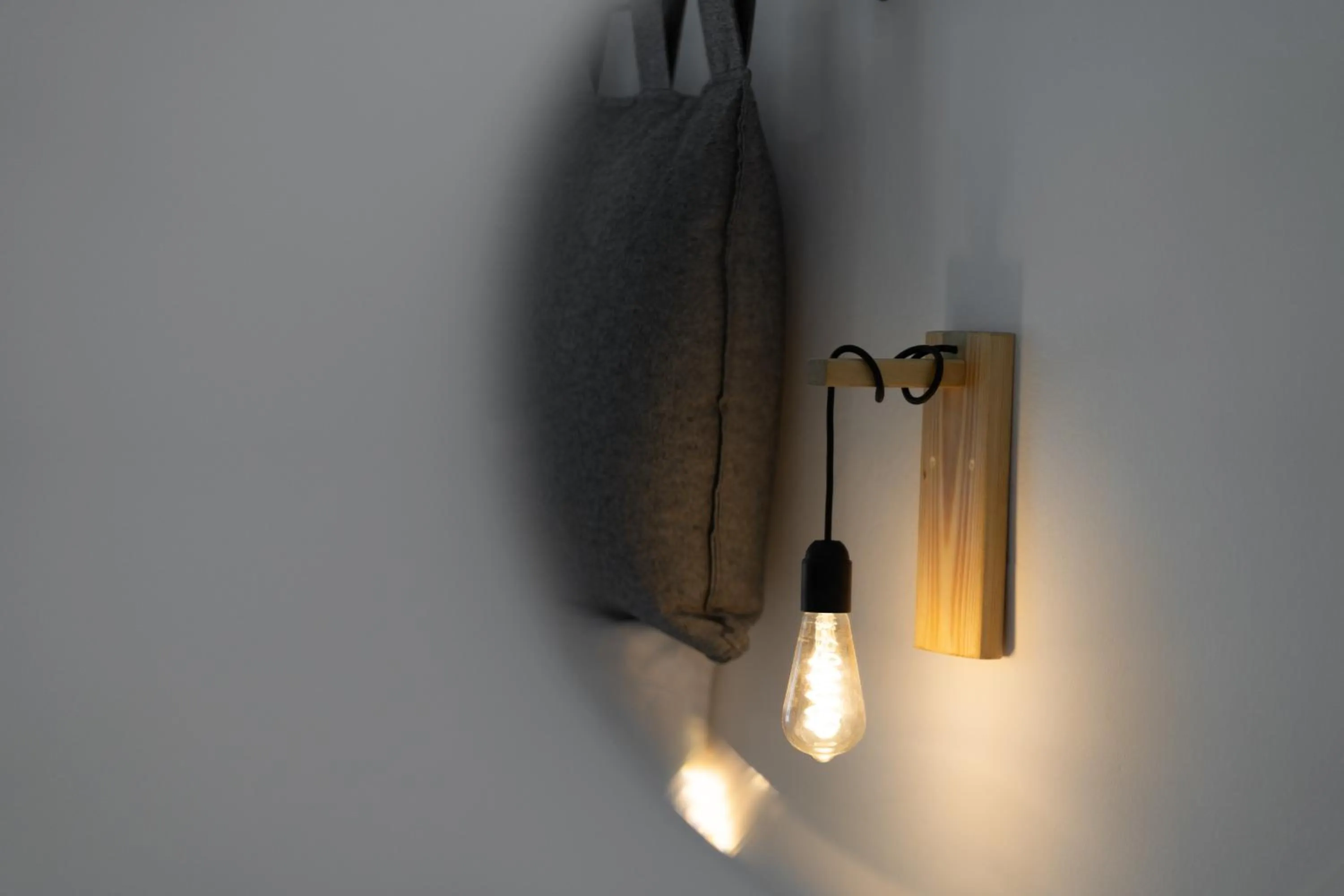 Decorative detail in Sunray Lodgings