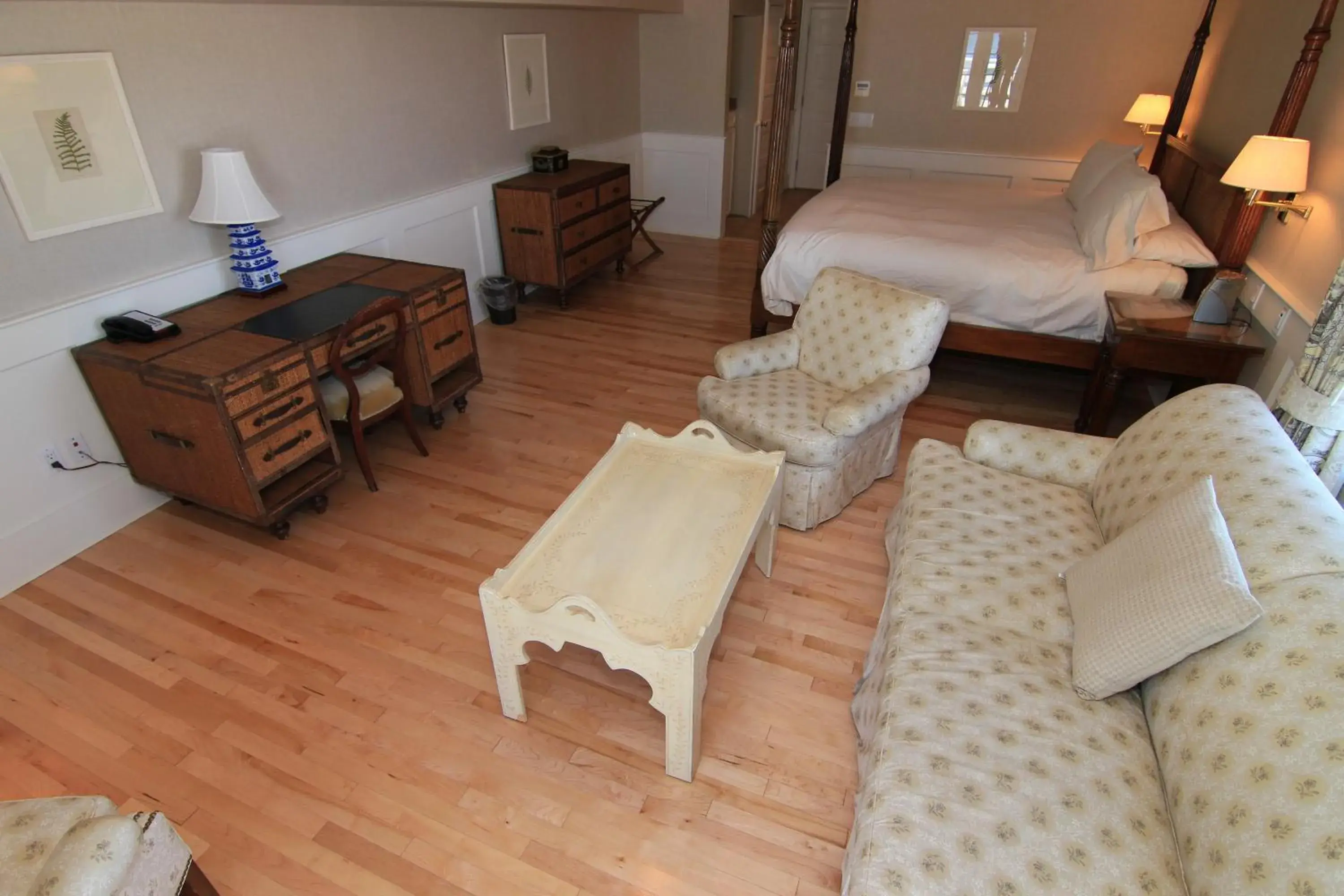 King Studio with Ocean View in Anchor Inn Beach House King Studio with Ocean View in Anchor Inn Beach House