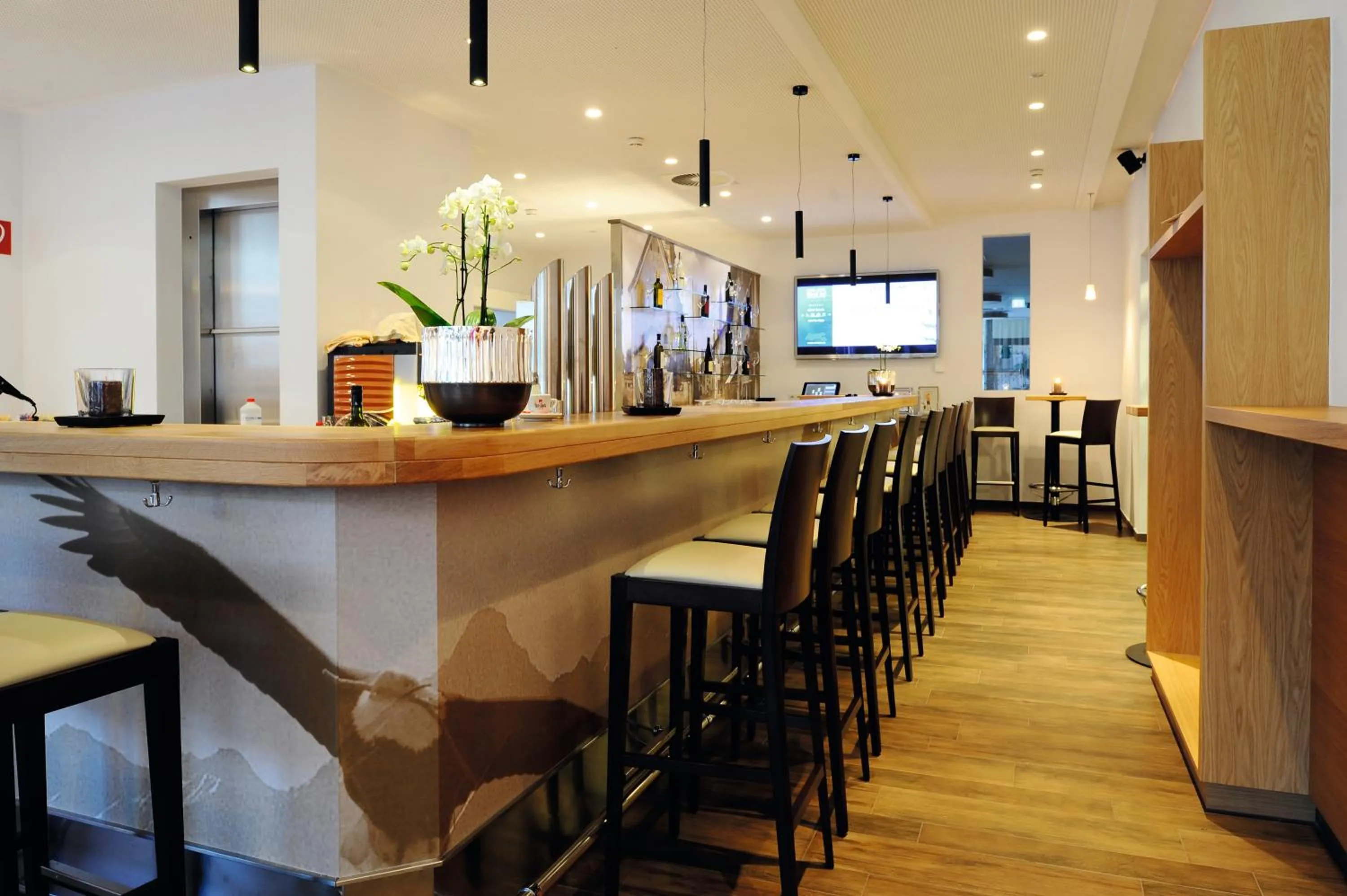 Lounge or bar in Hotel Goldener Adler Wattens