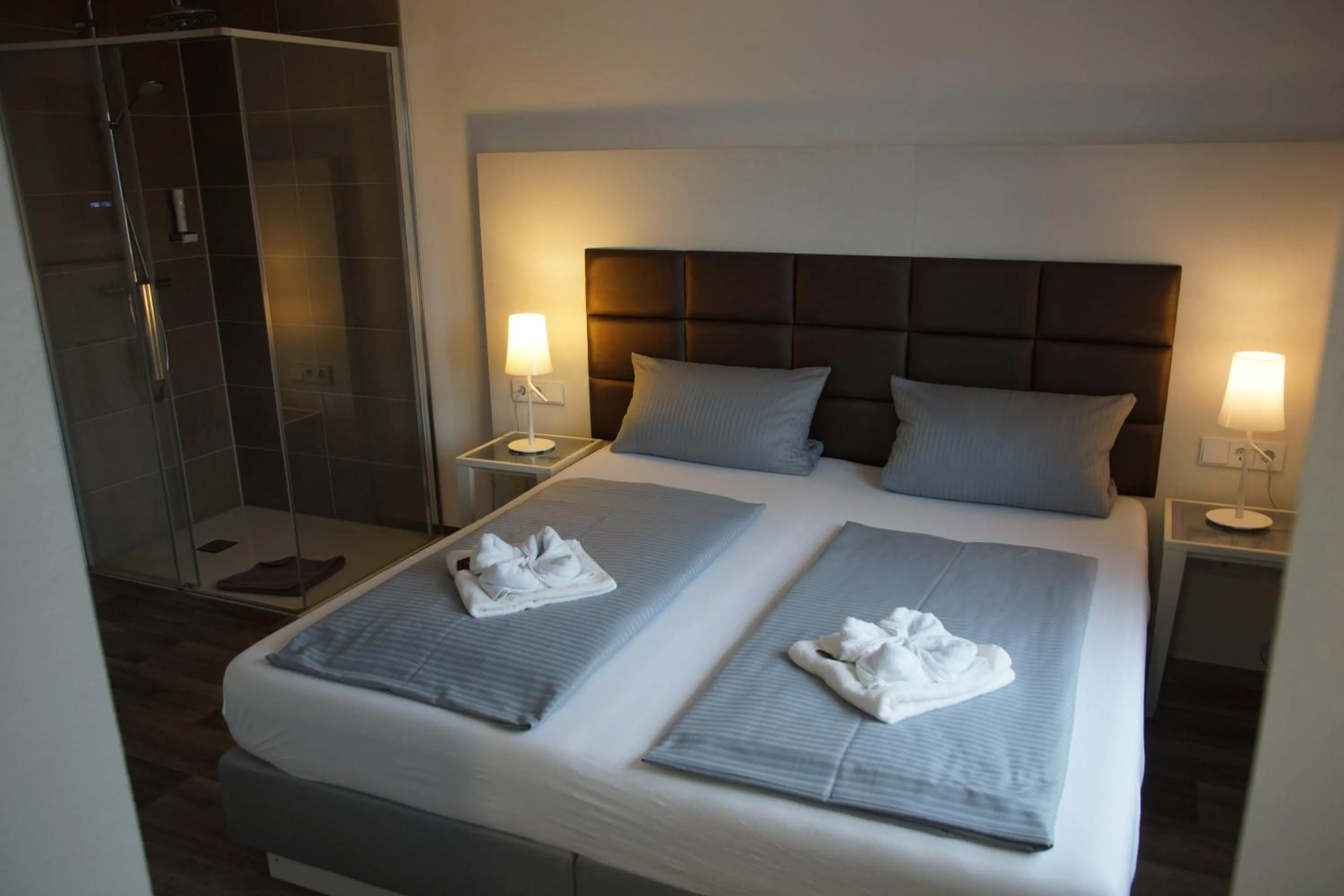 Bedroom, Bed in Hotel Leitner