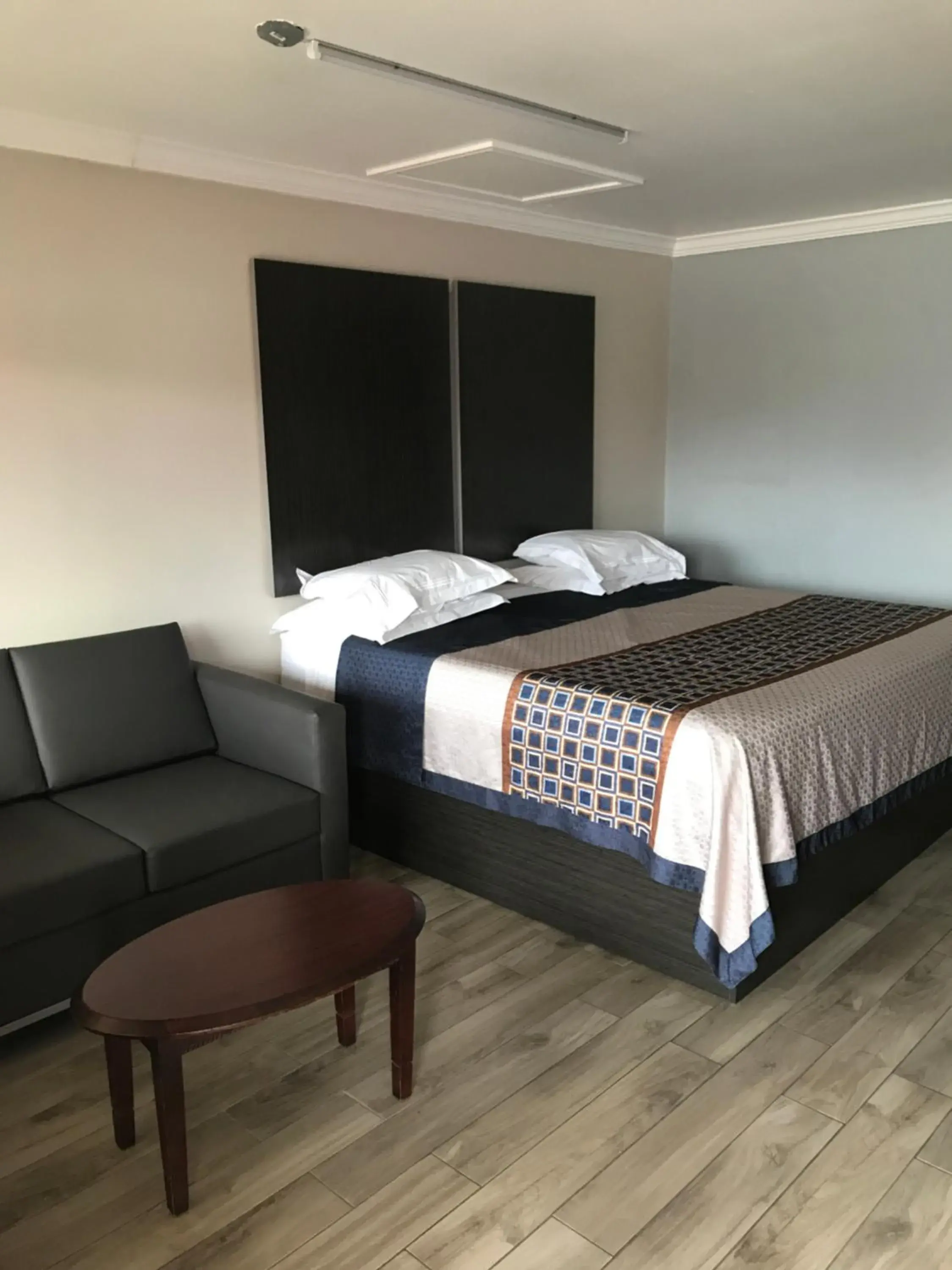 SouthTown S.A. Inn SouthTown S.A. Inn