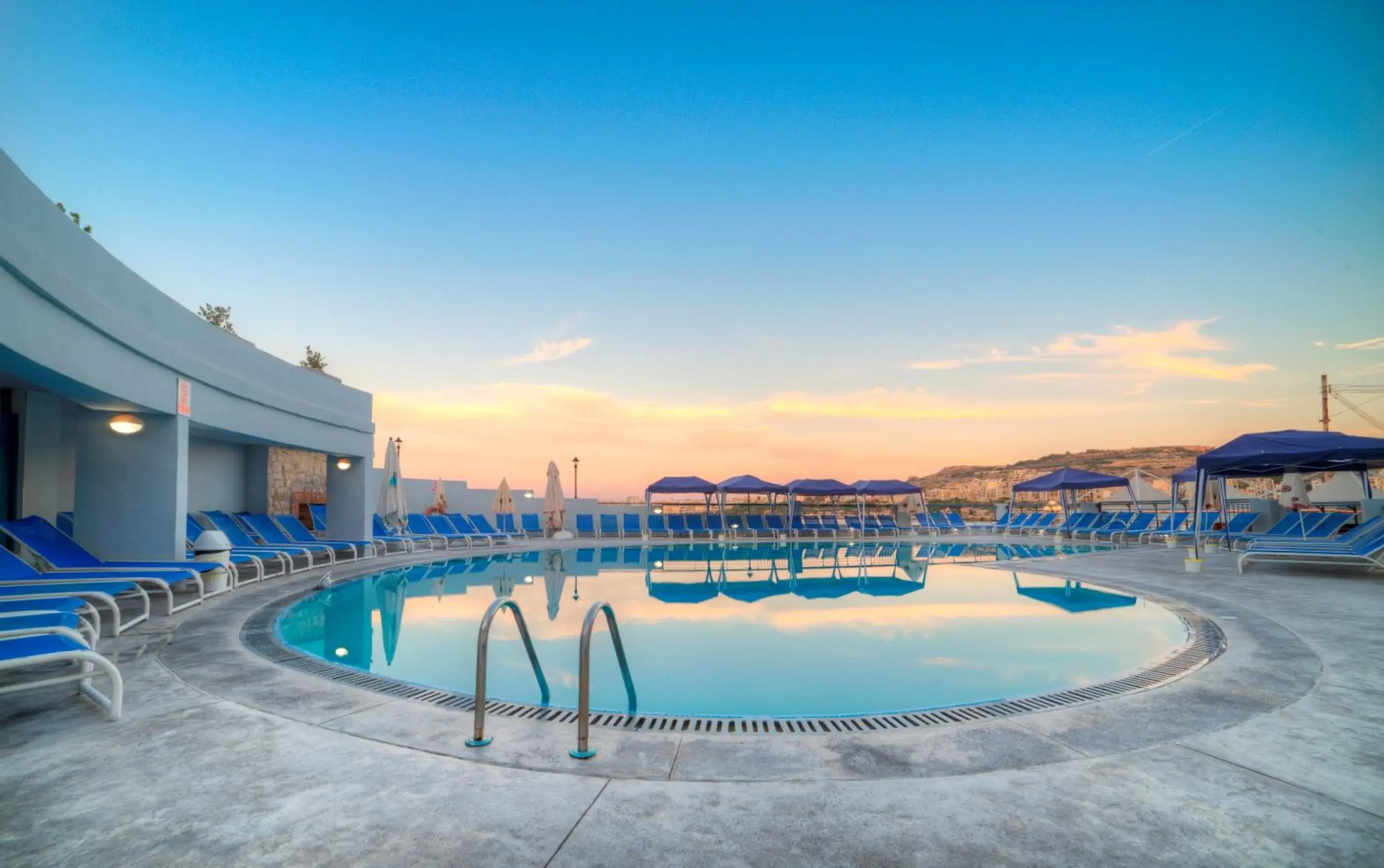 Swimming pool in Ambassador Hotel Swimming pool in Ambassador Hotel
