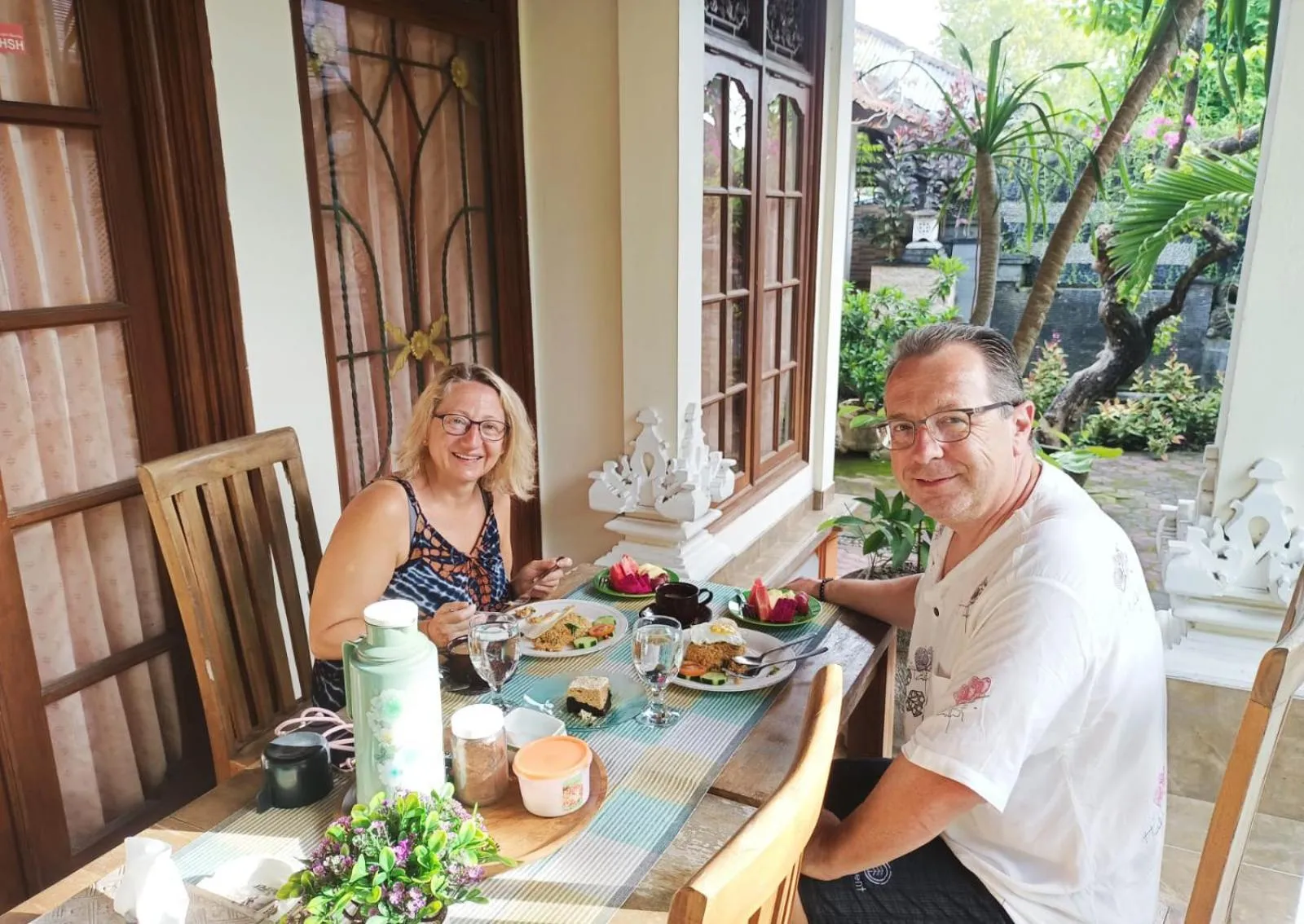 Guests in Green Palace Homestay