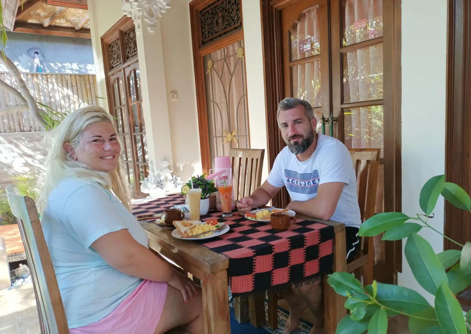 Guests in Green Palace Homestay