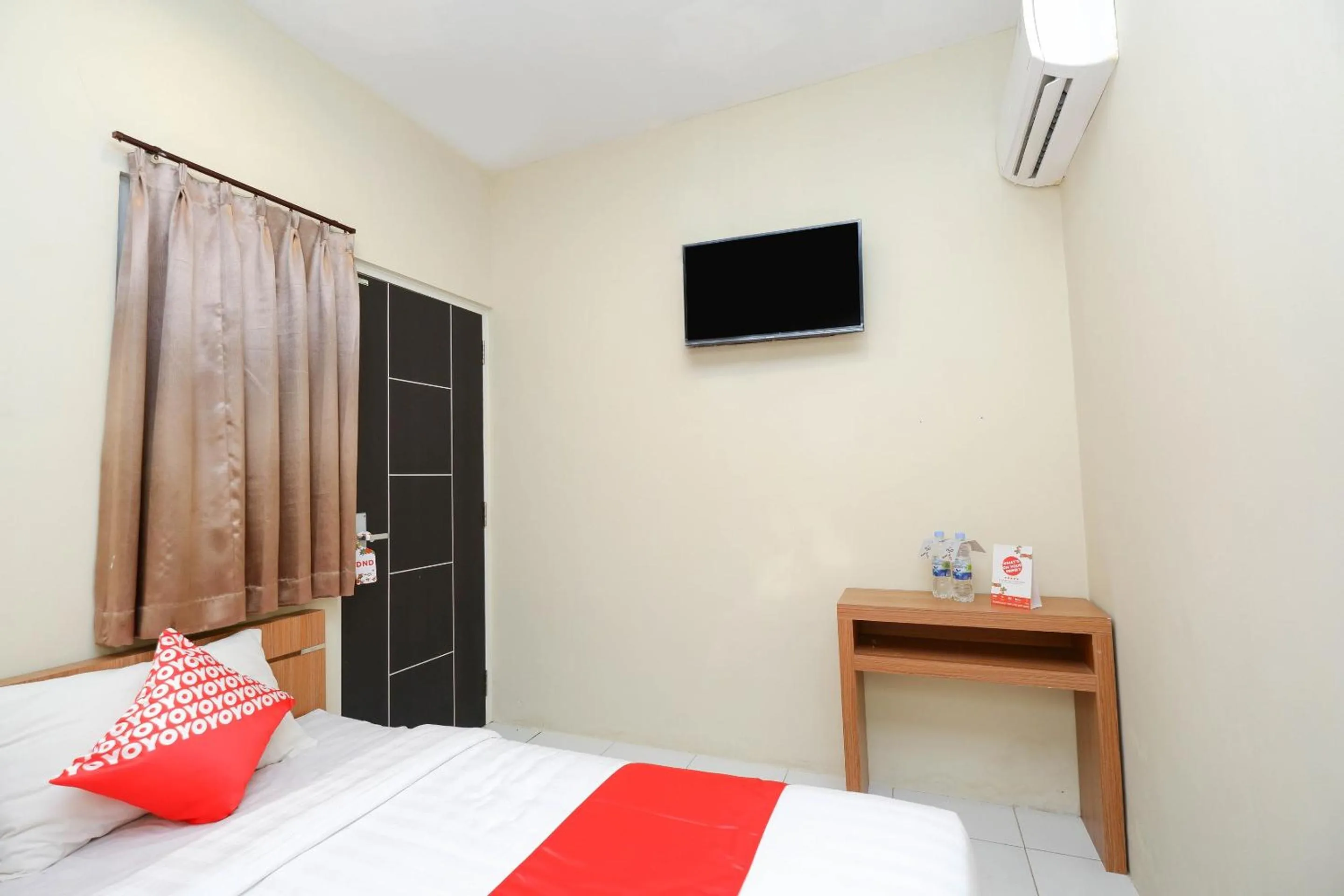 Bedroom, Bed in Hotel O Unta Residence