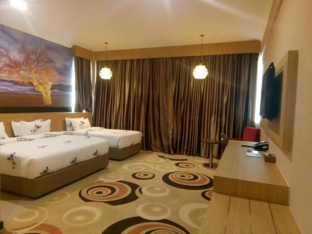 Bed in Hotel Holmes Gp