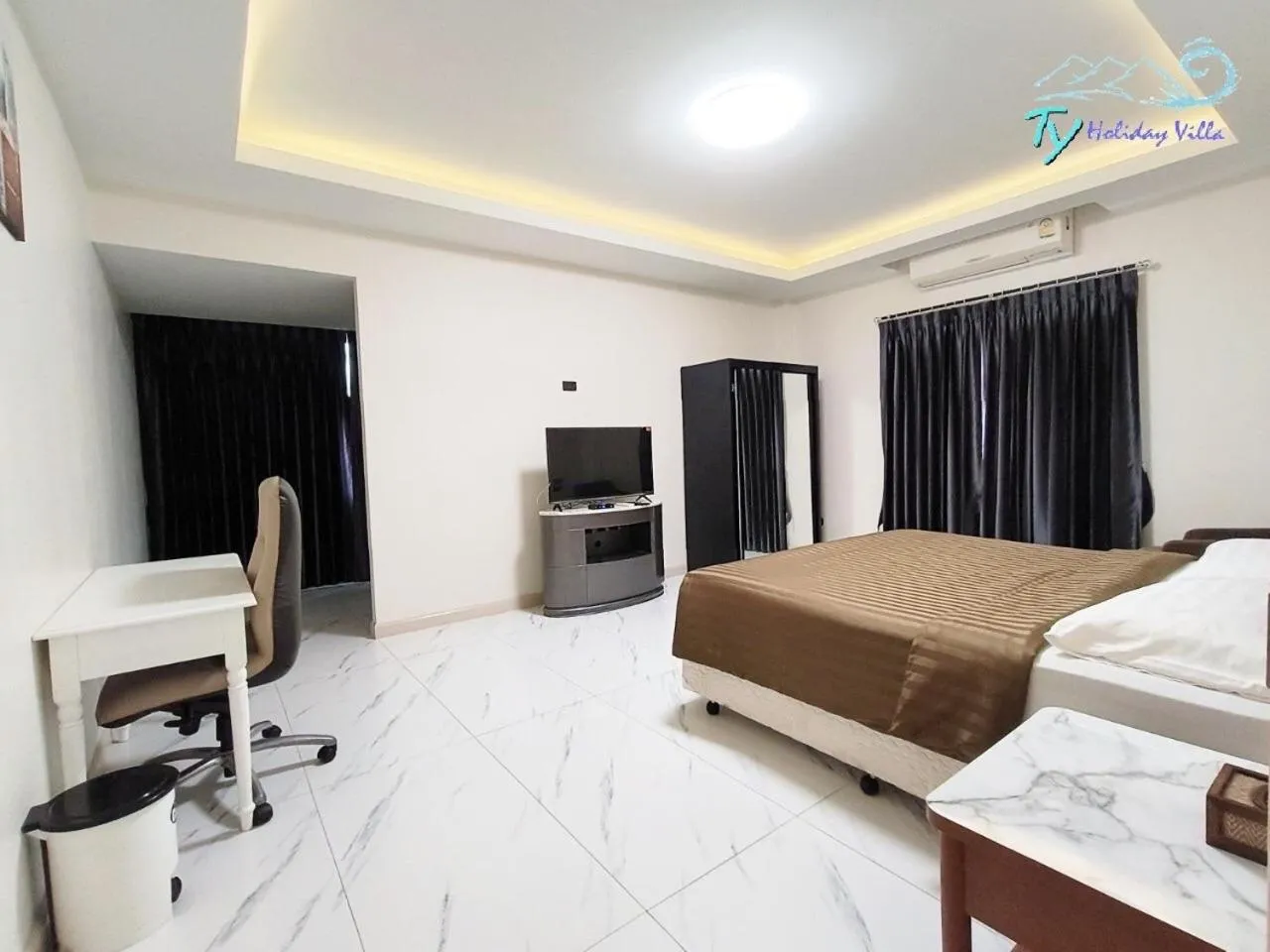 Bed in TY Holiday Resort