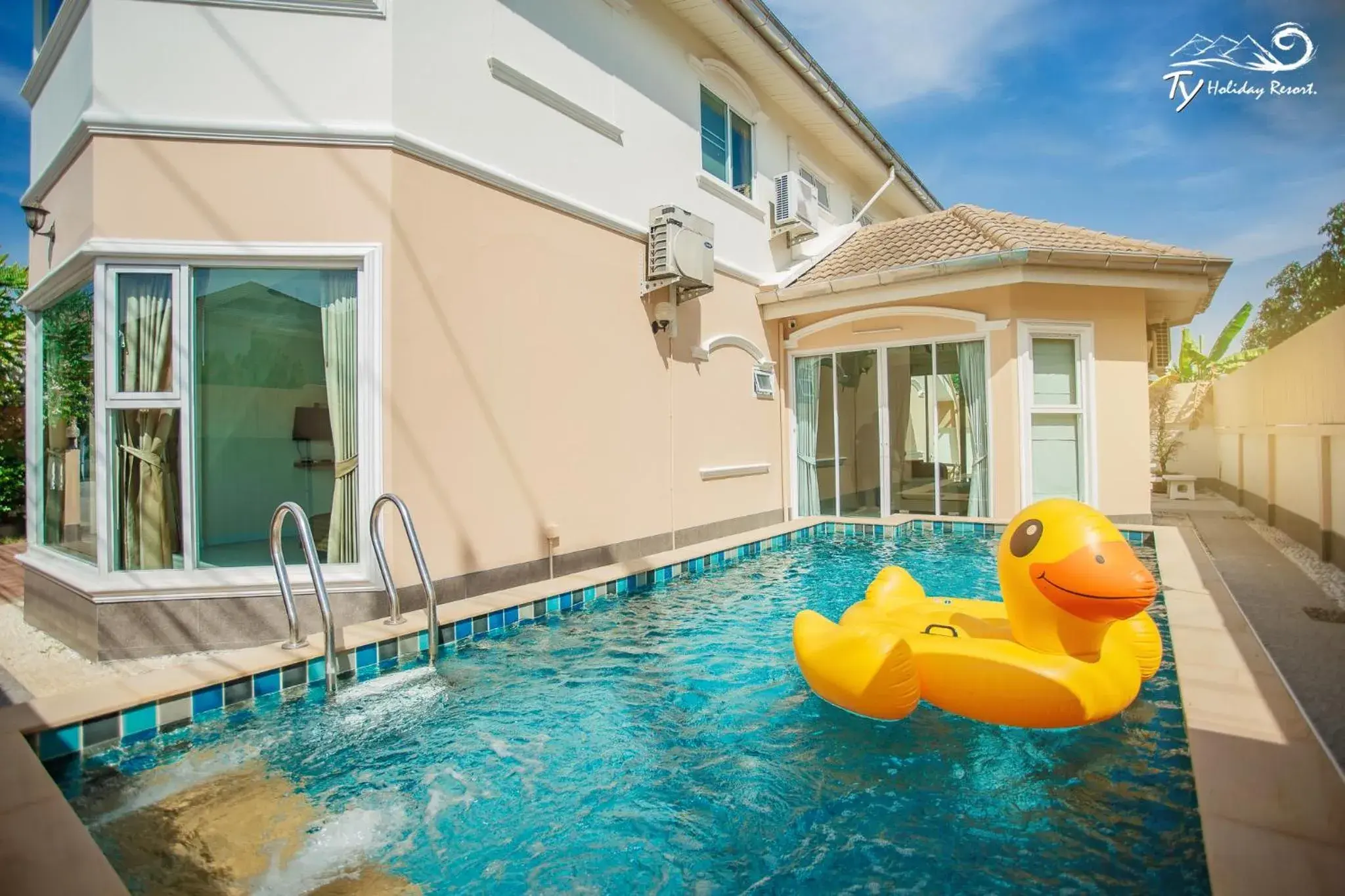 Six-Bedroom Villa with Private Pool 241 in TY Holiday Resort Six-Bedroom Villa with Private Pool 241 in TY Holiday Resort